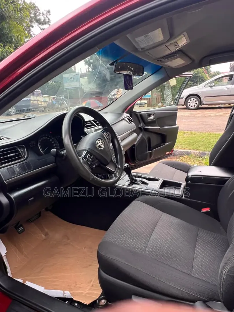 Toyota Camry SE 4dr Sedan (2.5L 4cyl 6A) 2016 Red