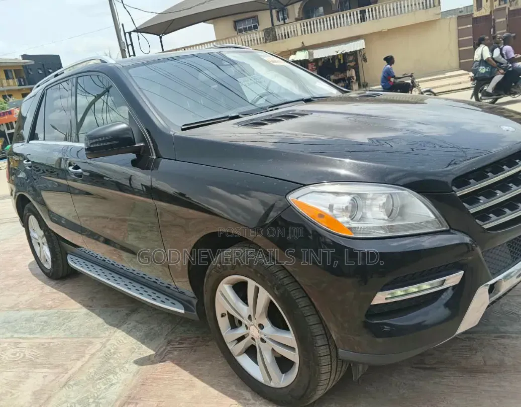Mercedes-Benz M Class 2015 Black