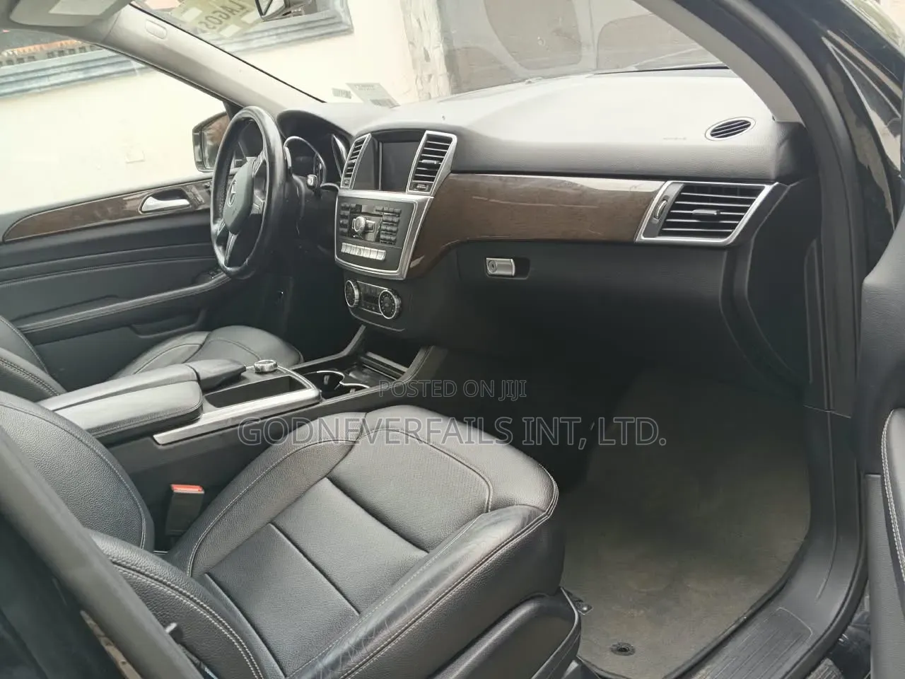 Mercedes-Benz M Class 2015 Black