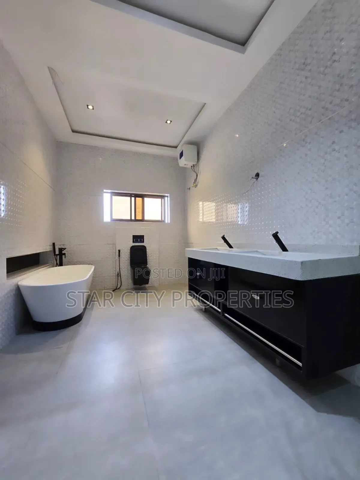 5bdrm Penthouse in Old Ikoyi for sale
