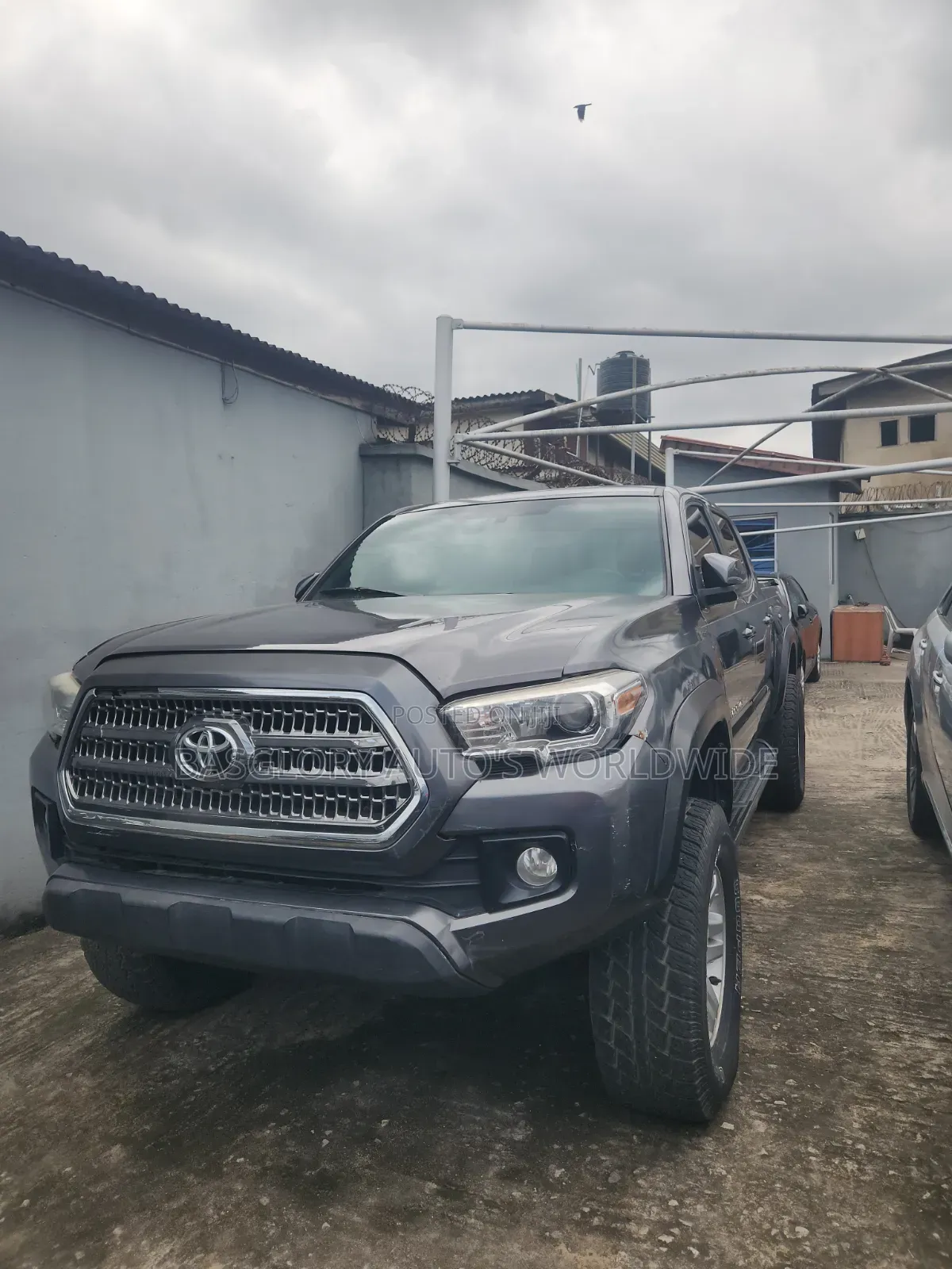 Toyota Tacoma 2017 Gray