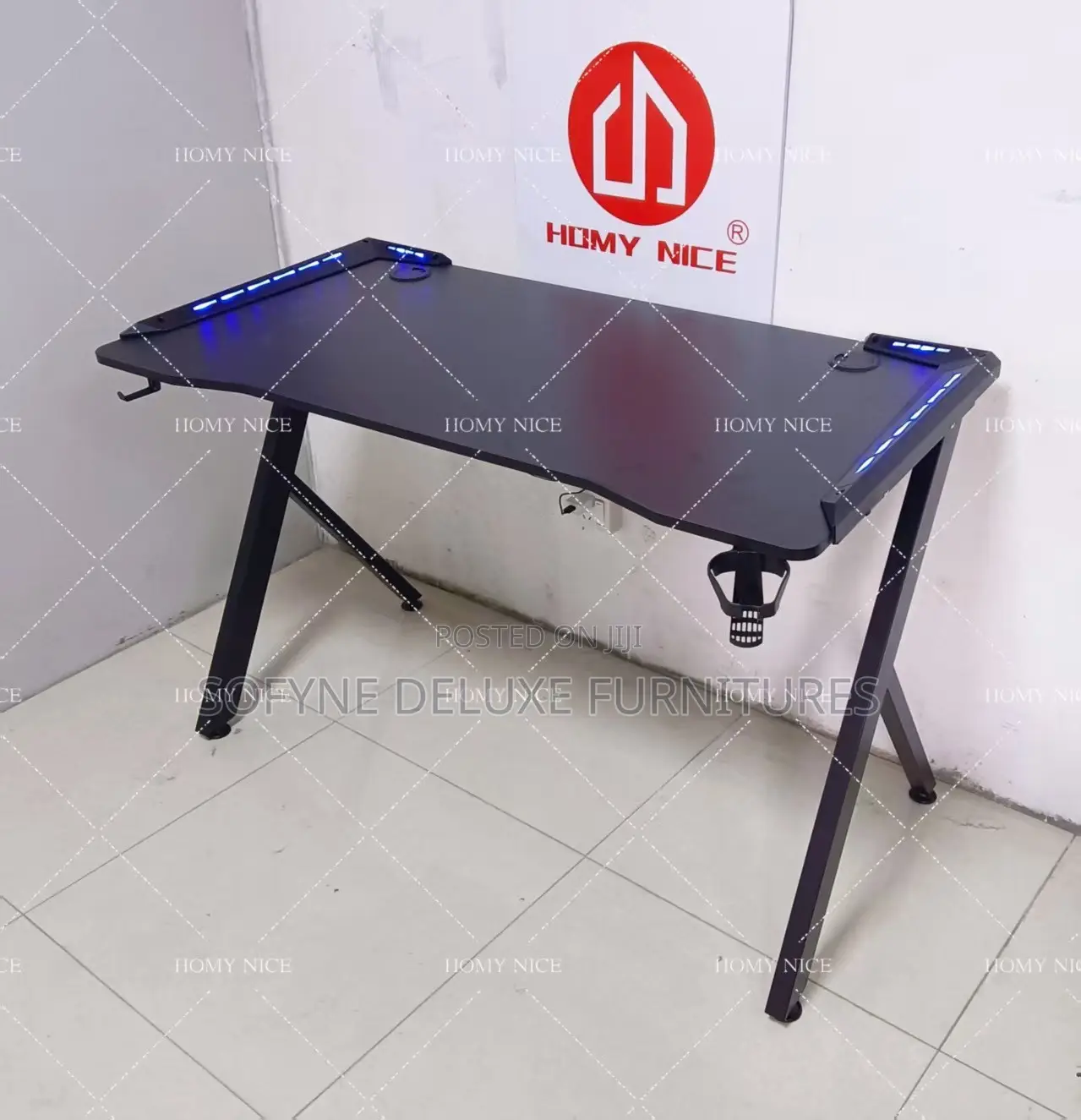 Adjustable Room Table