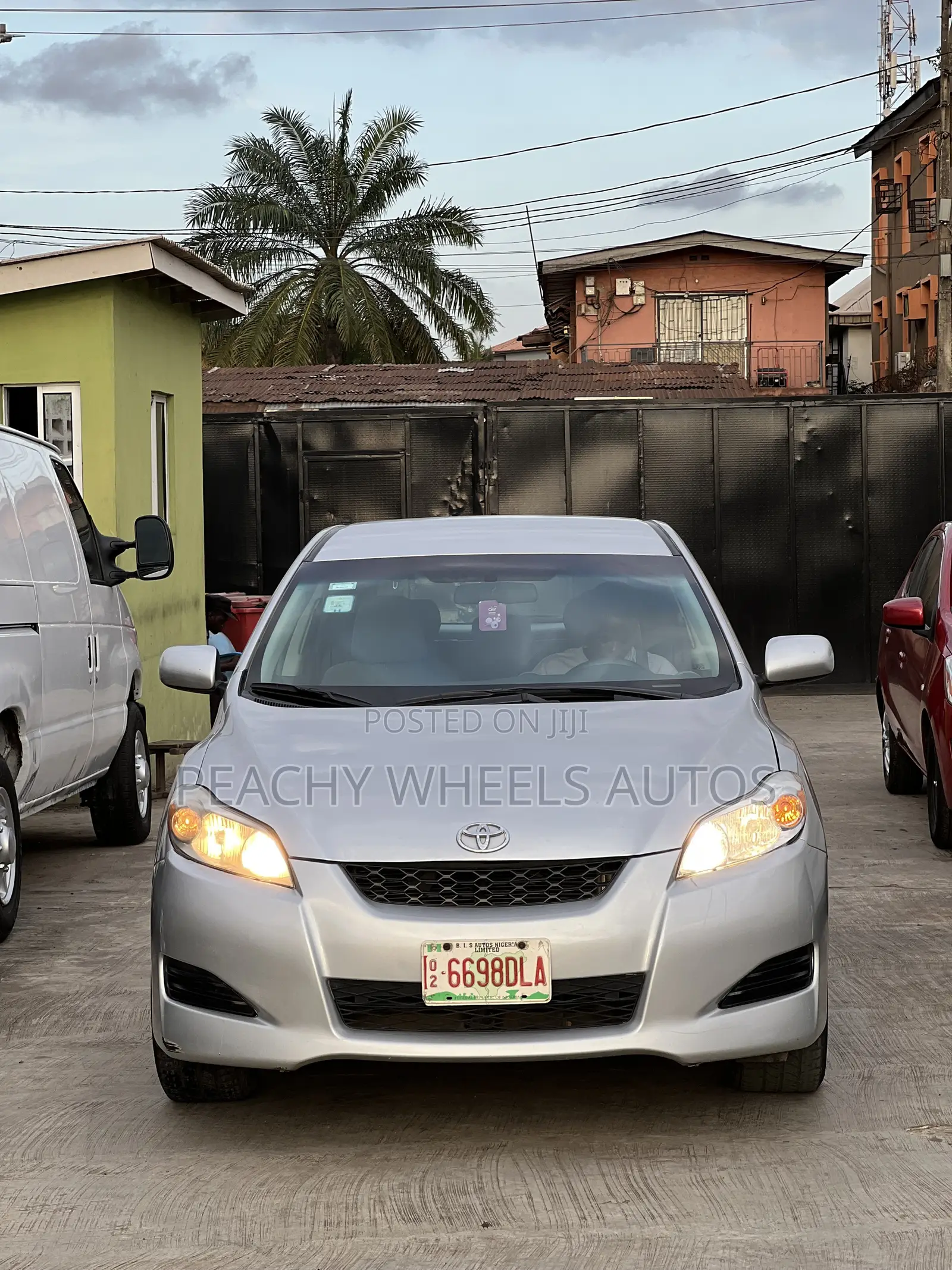 Toyota Matrix 2010 Silver