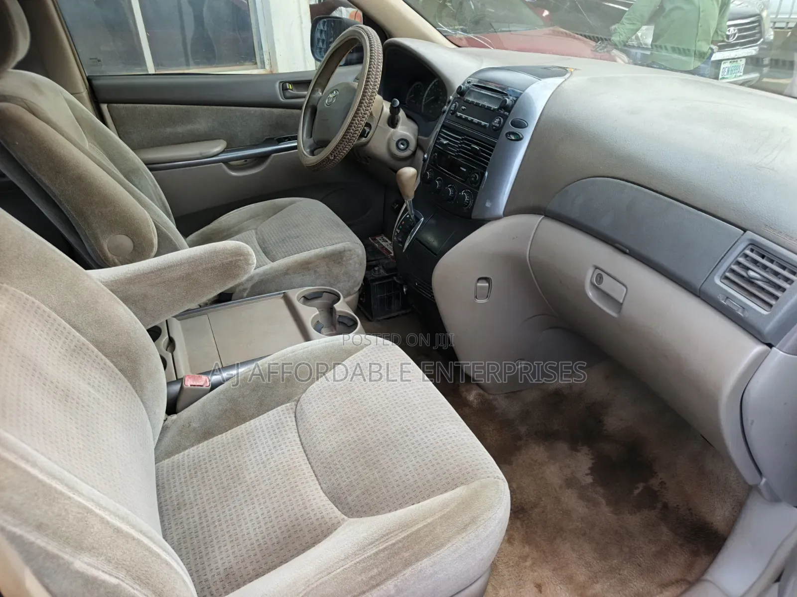 Toyota Sienna 2007 Red