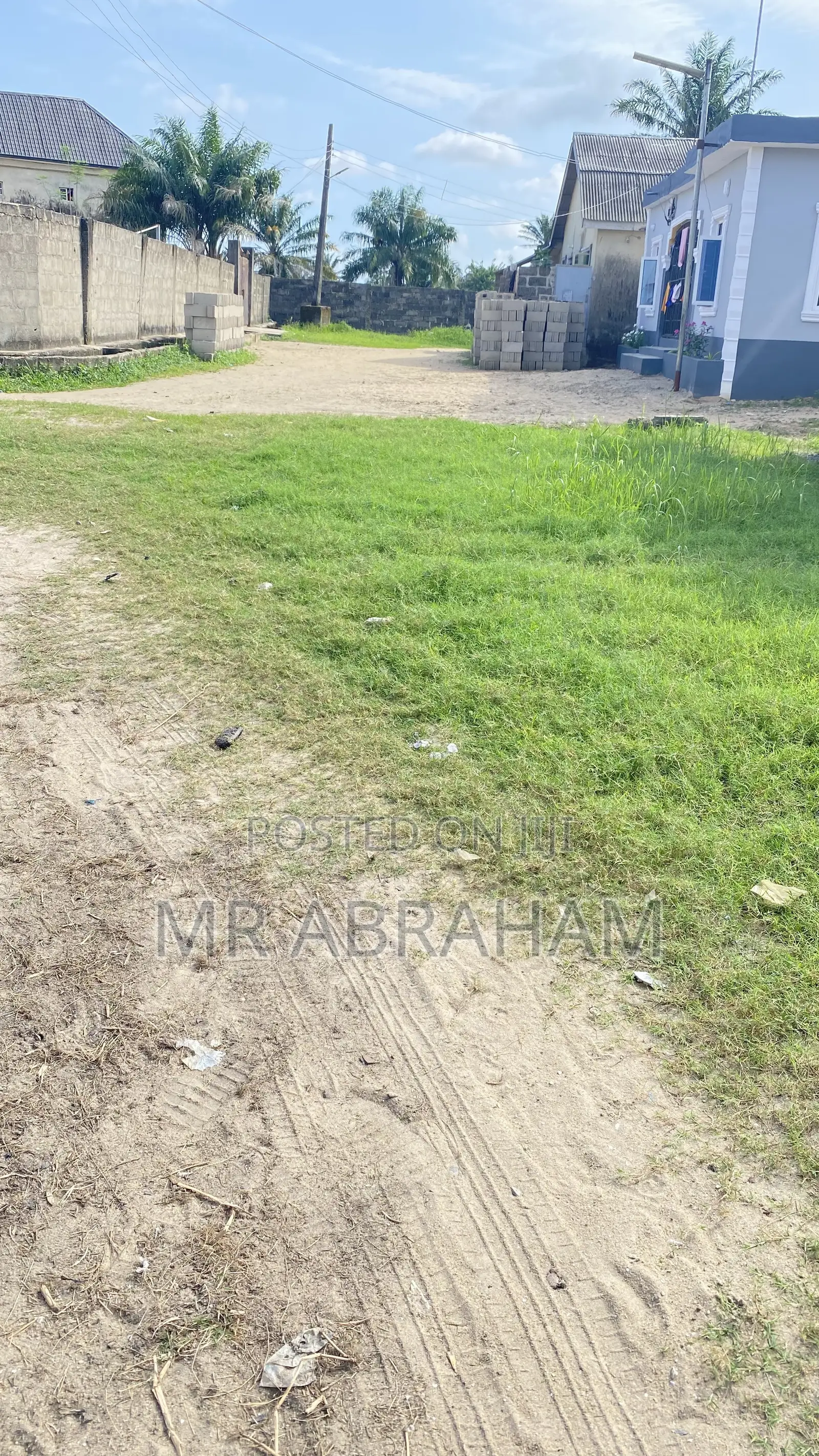 2bdrm Bungalow in Agric Off White, Iba / Ojo for sale