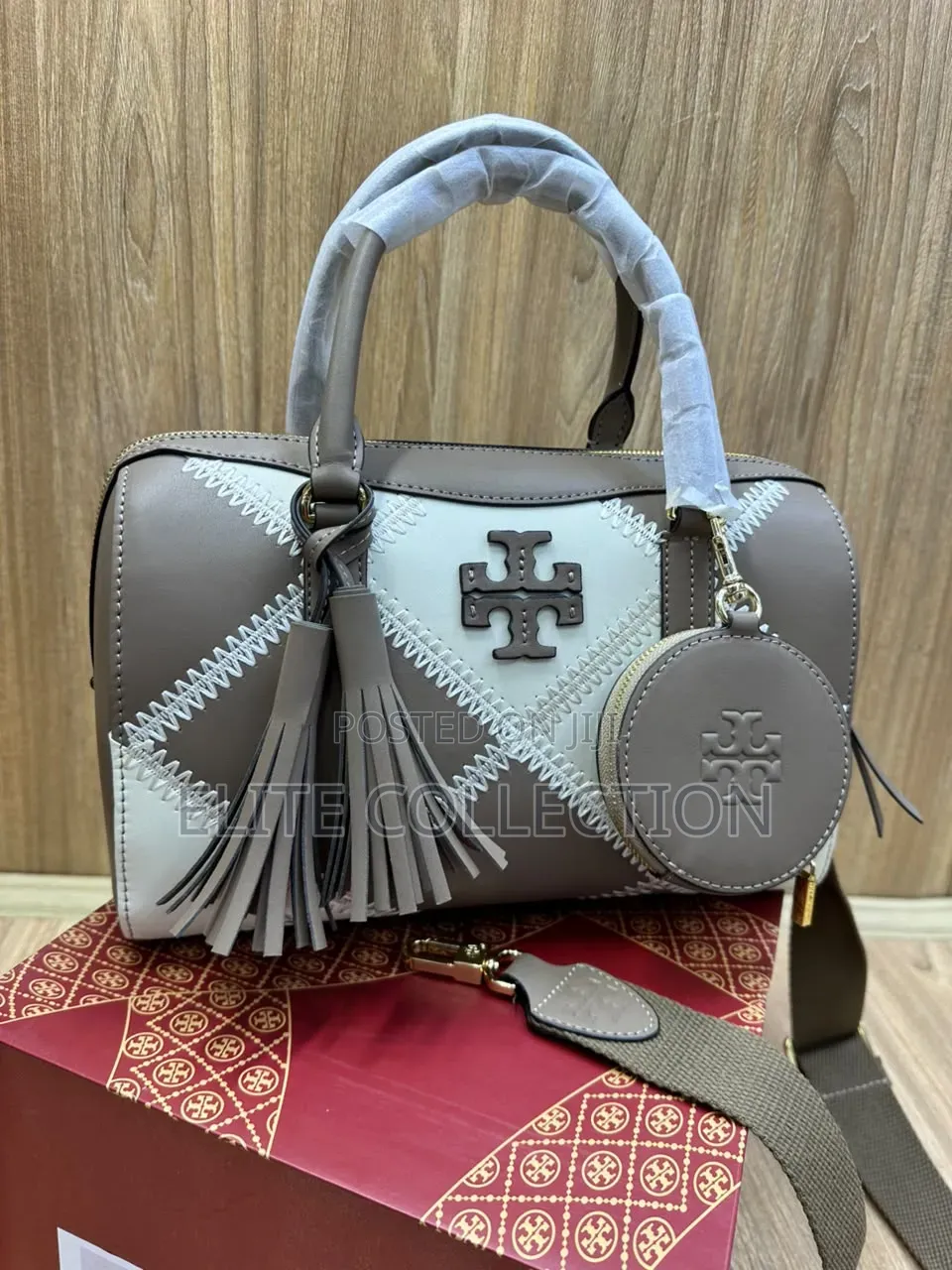 Tory Burch Bag 
Come With a Branded Box
