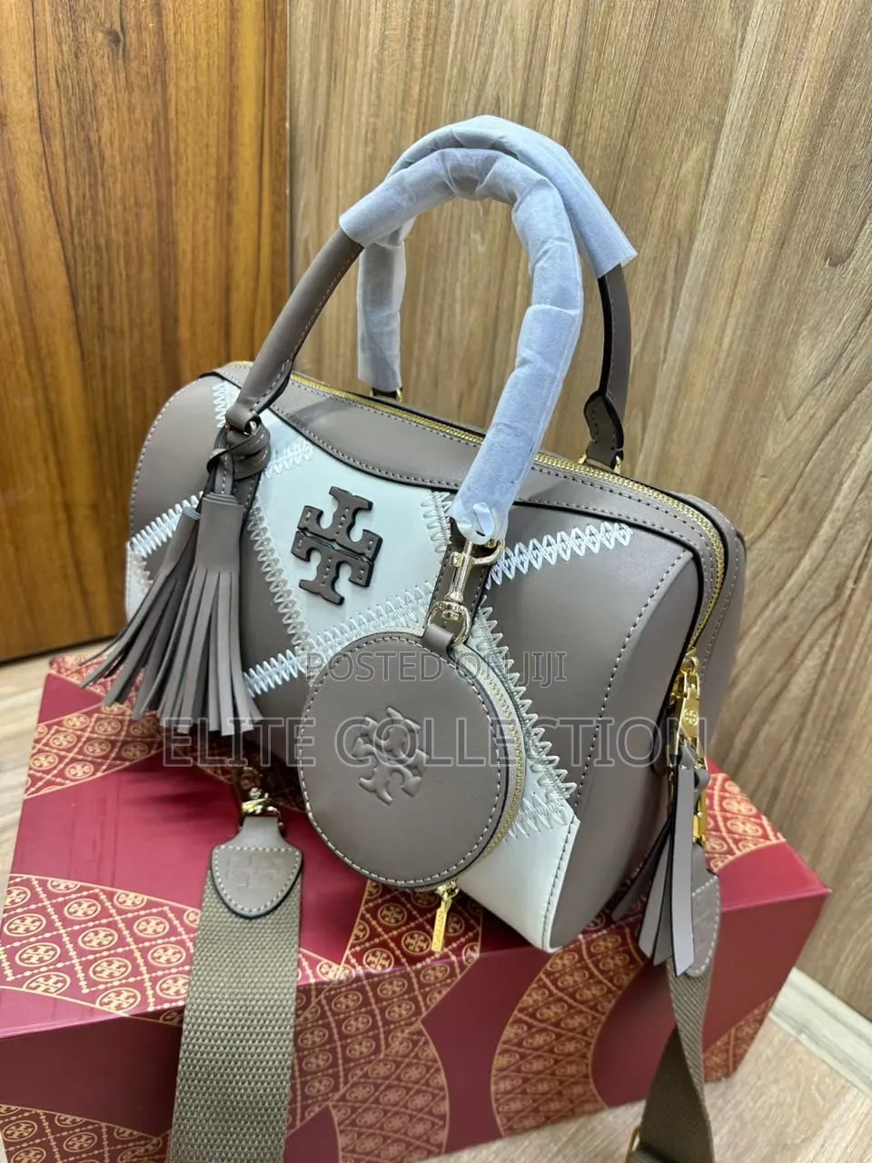 Tory Burch Bag 
Come With a Branded Box