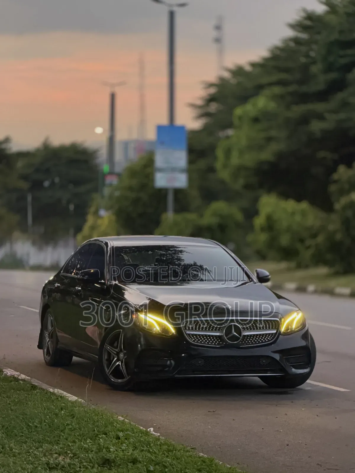 Mercedes-Benz E350 2016 Black