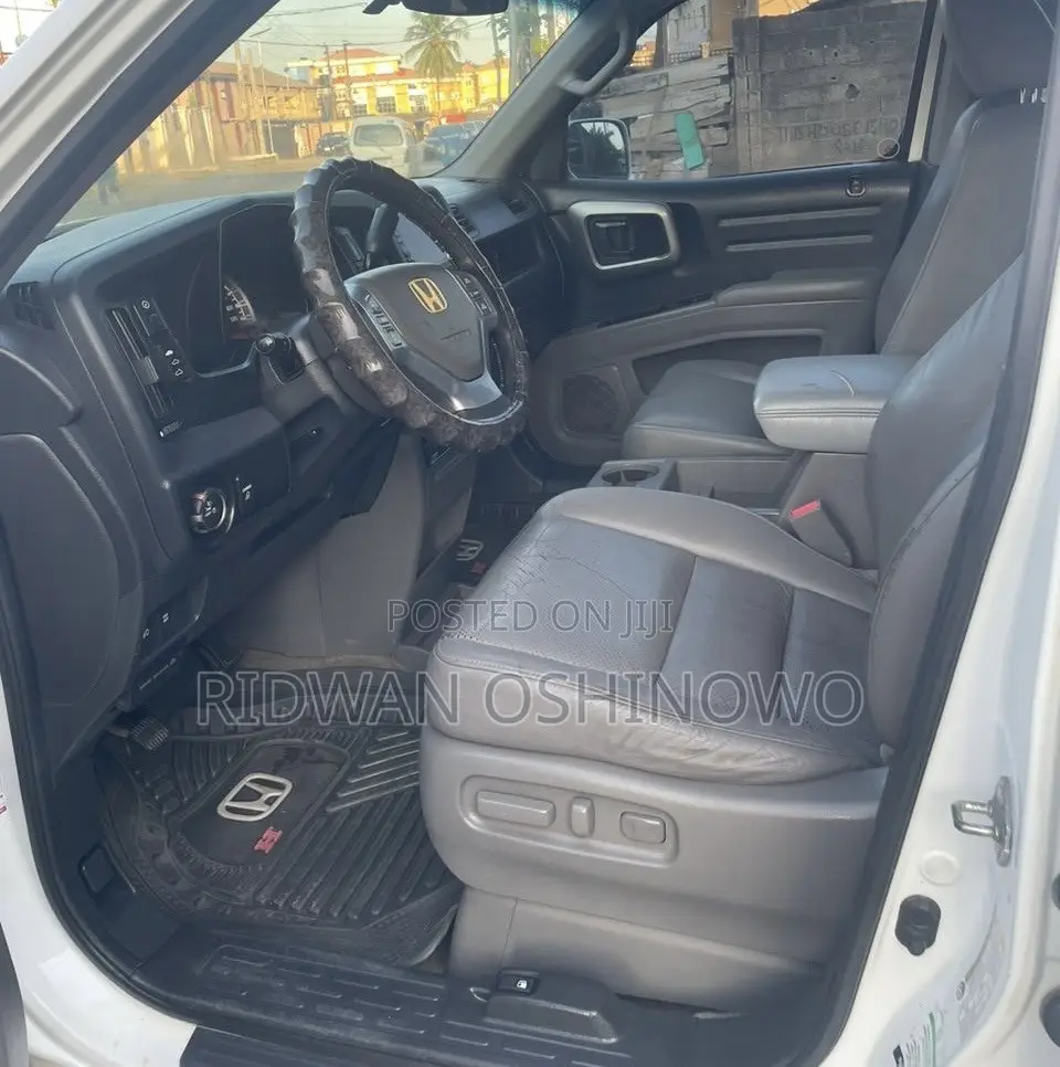 Honda Ridgeline 2011 White