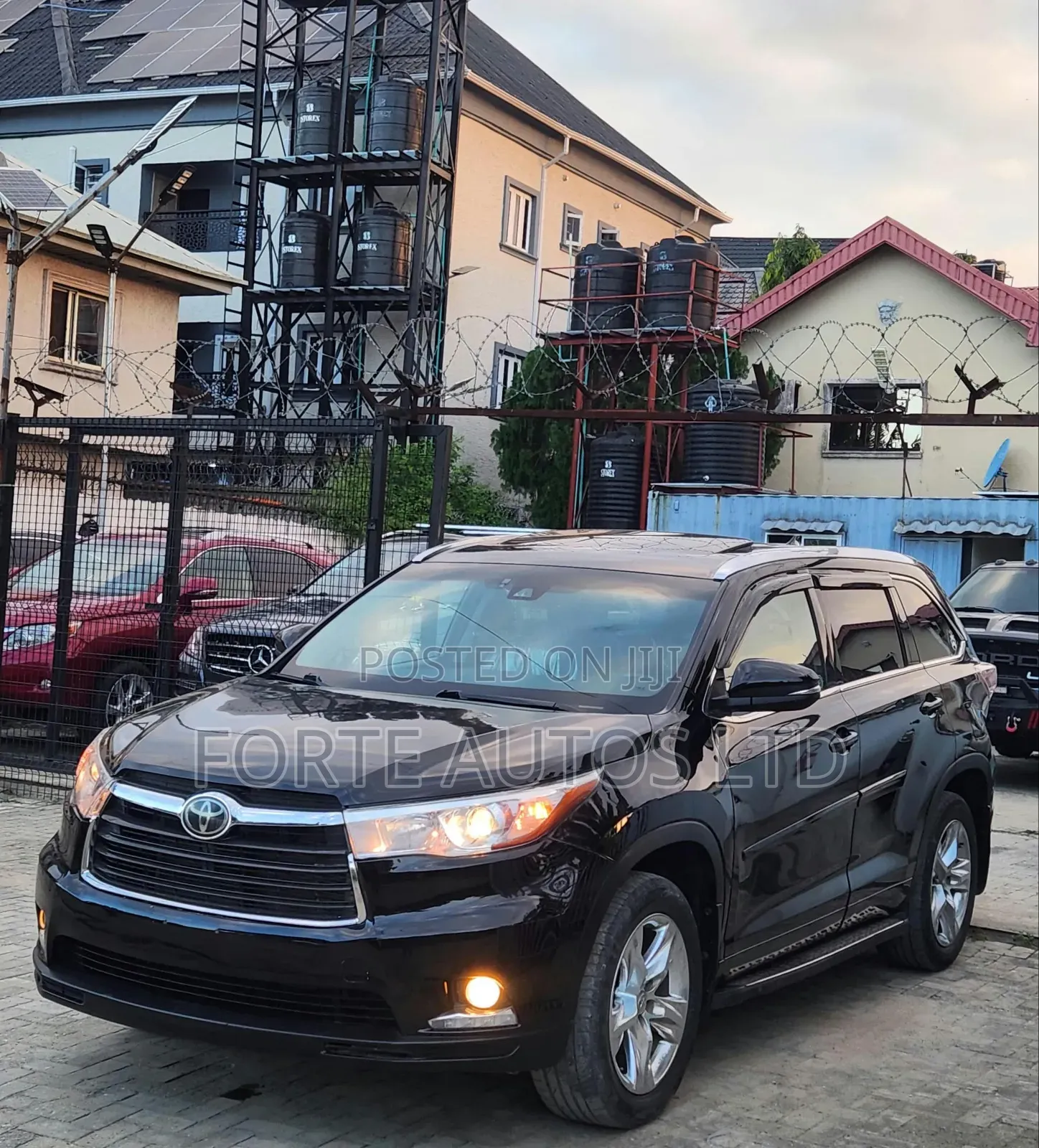 Toyota Highlander Limited 4dr SUV AWD (3.5L 6cyl 6A) 2014 Black