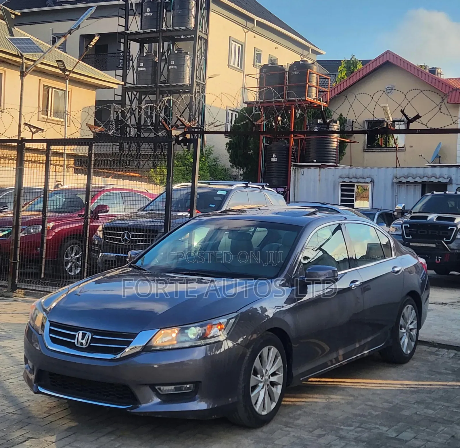 Honda Accord EX-L V-6 4dr Sedan w/Navigation (3.5L 6cyl 6A) 2014 Gray