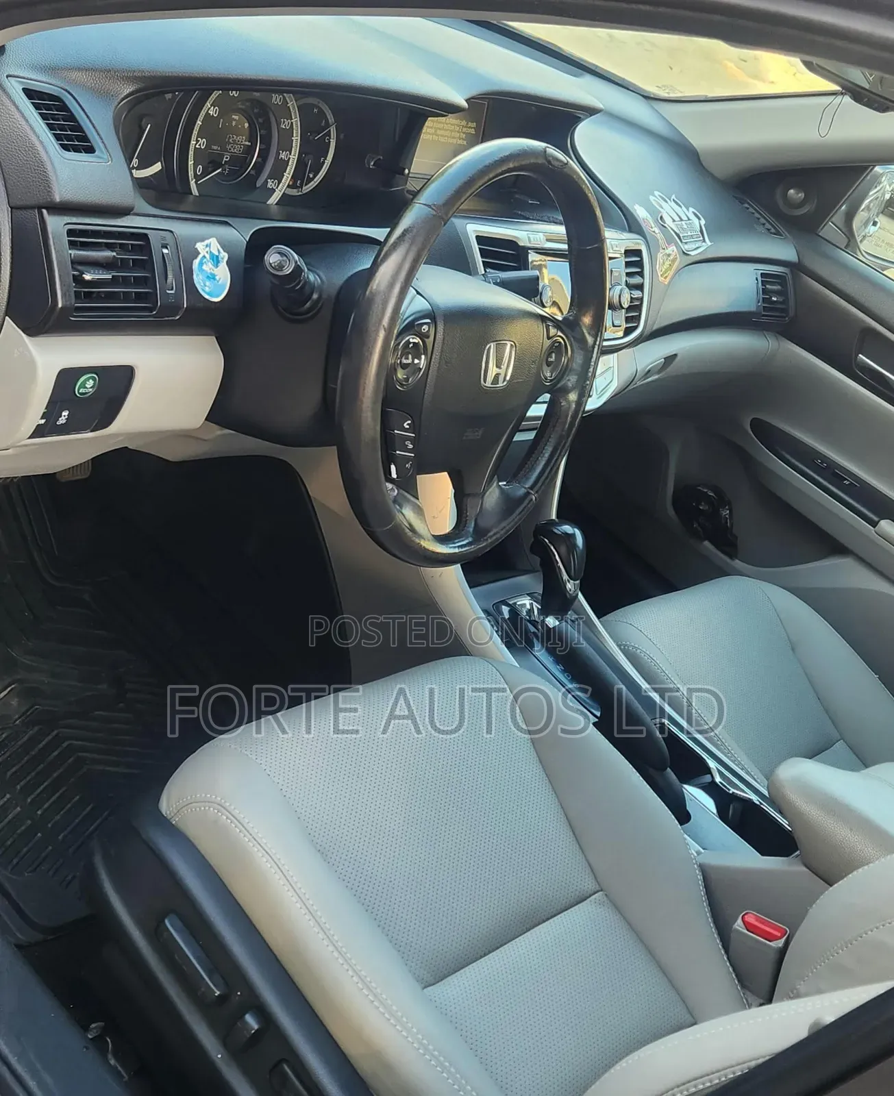 Honda Accord EX-L V-6 4dr Sedan w/Navigation (3.5L 6cyl 6A) 2014 Gray