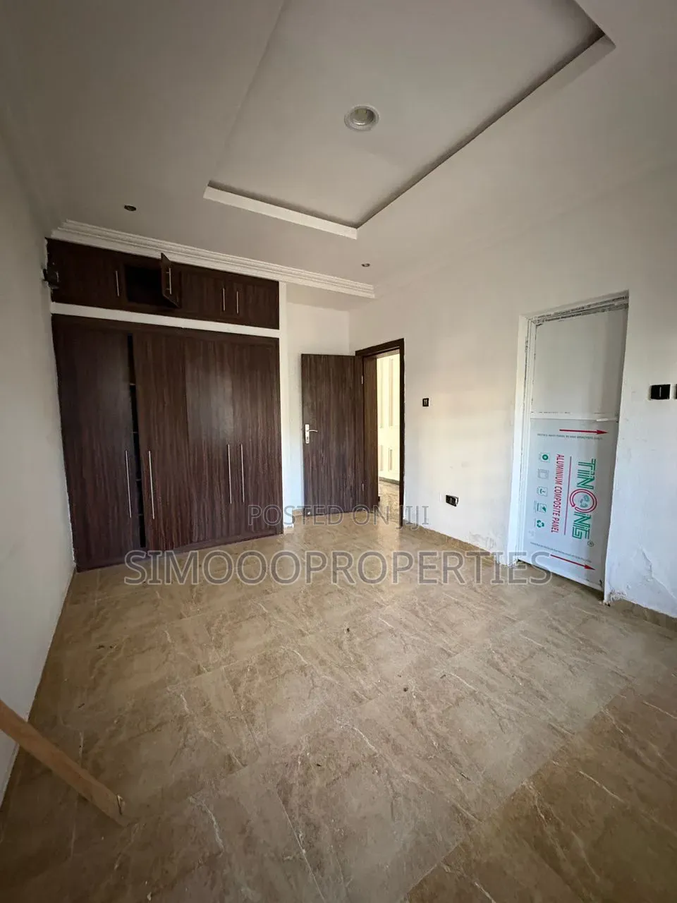 4bdrm Duplex in Monastery Road, Sangotedo for rent