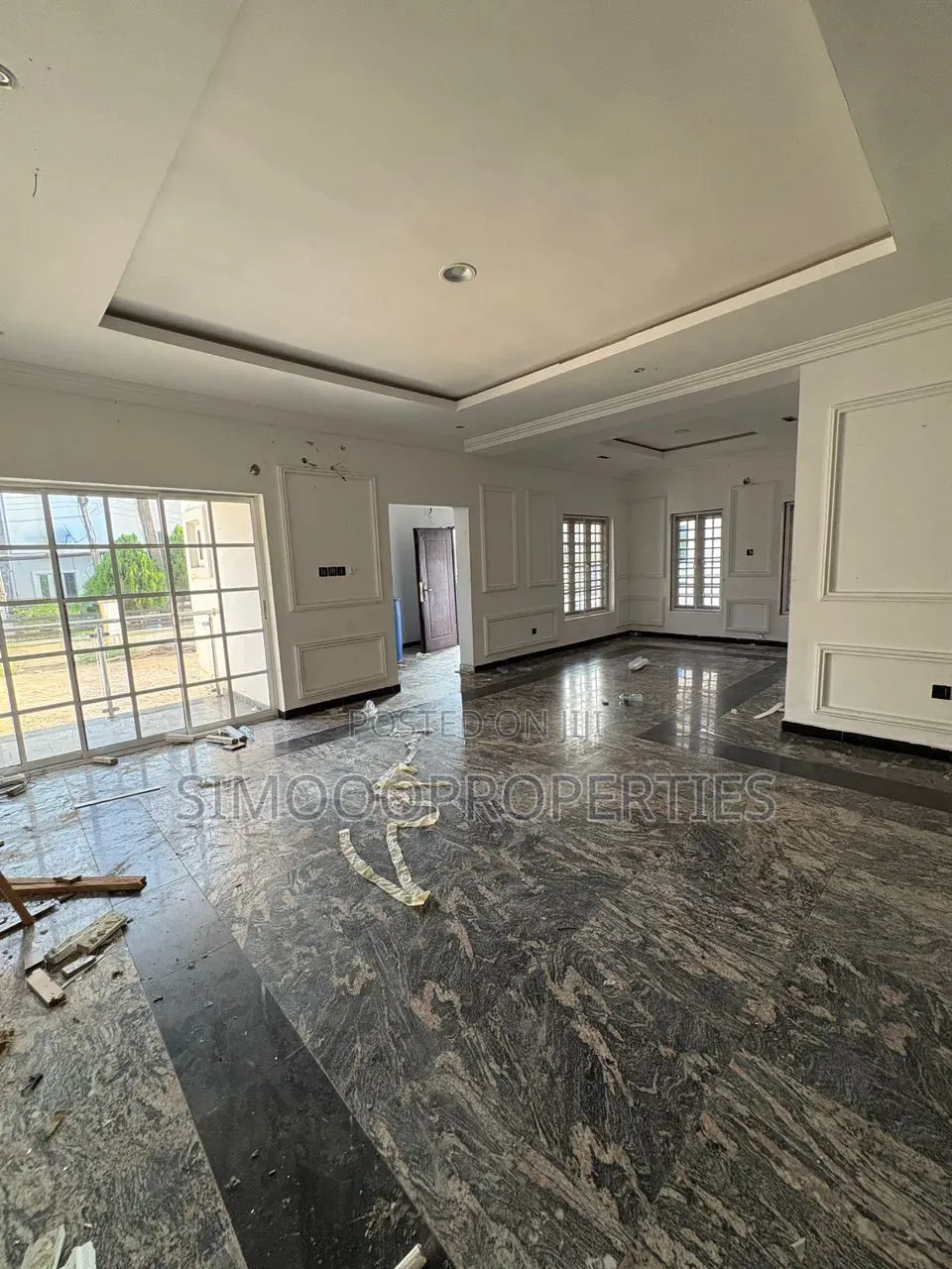 4bdrm Duplex in Monastery Road, Sangotedo for rent