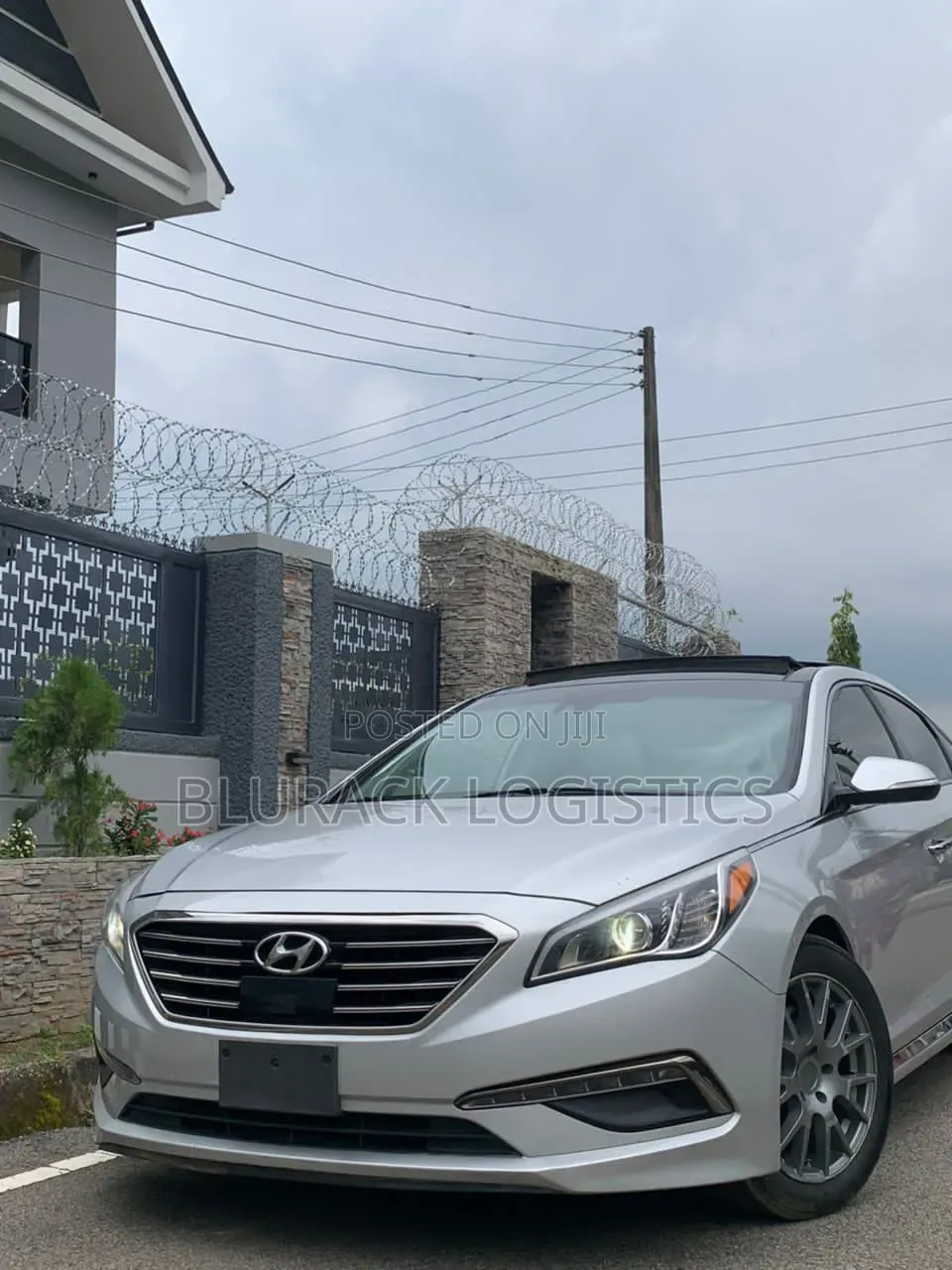 Hyundai Sonata Limited Sedan FWD (2.4L 4cyl 6A) 2016 Silver