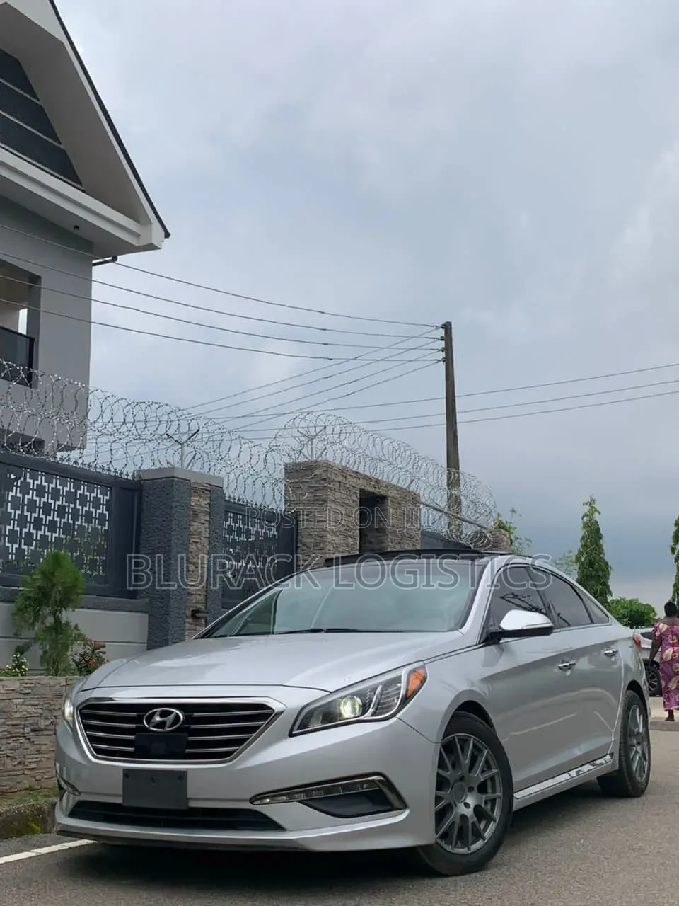 Hyundai Sonata Limited Sedan FWD (2.4L 4cyl 6A) 2016 Silver