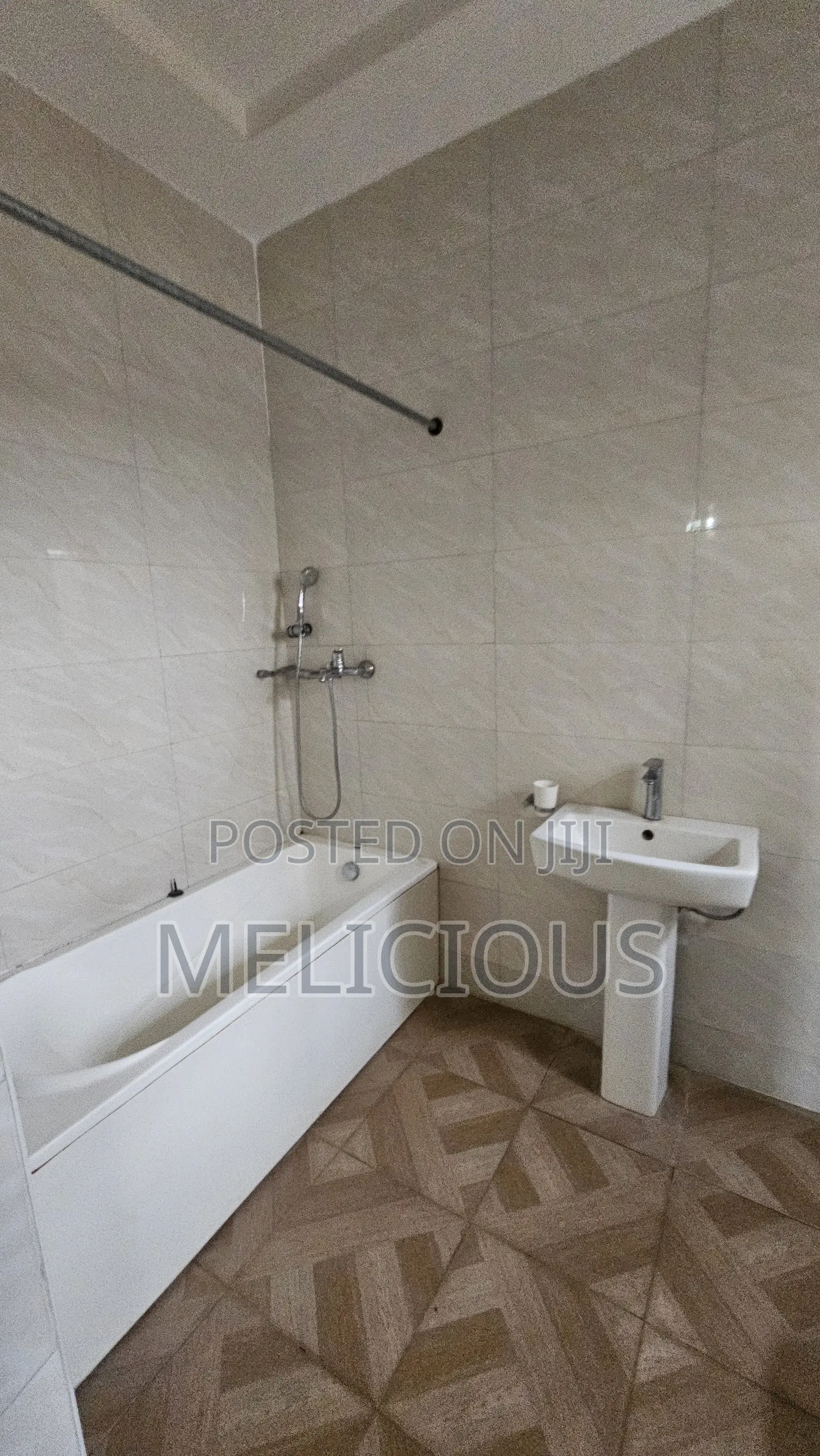 3bdrm Apartment in Mel'S Manor, Jahi for rent