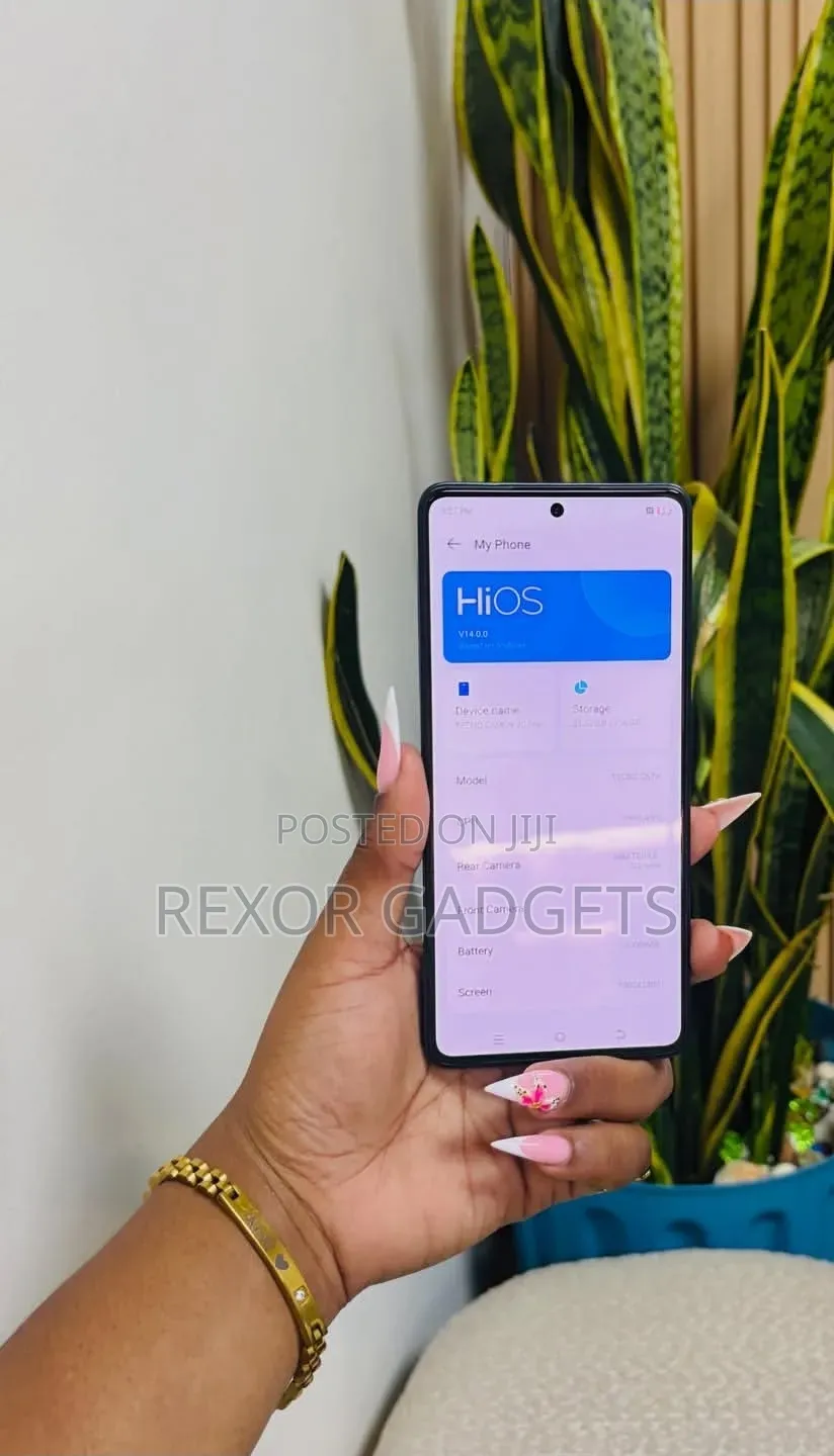 New Tecno Camon 20 256 GB Blue