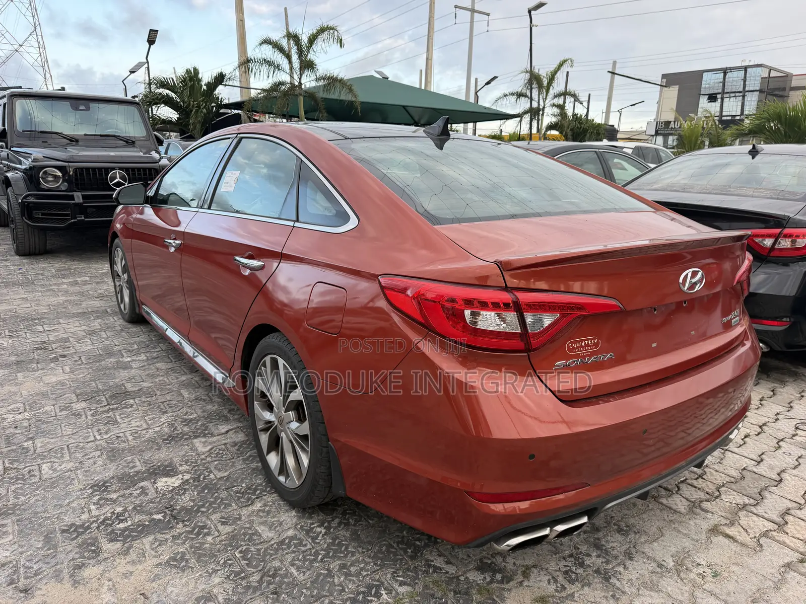 Hyundai Sonata Limited 2.0T 4dr Sedan (2.0L 4cyl Turbo 6A) 2015 Orange