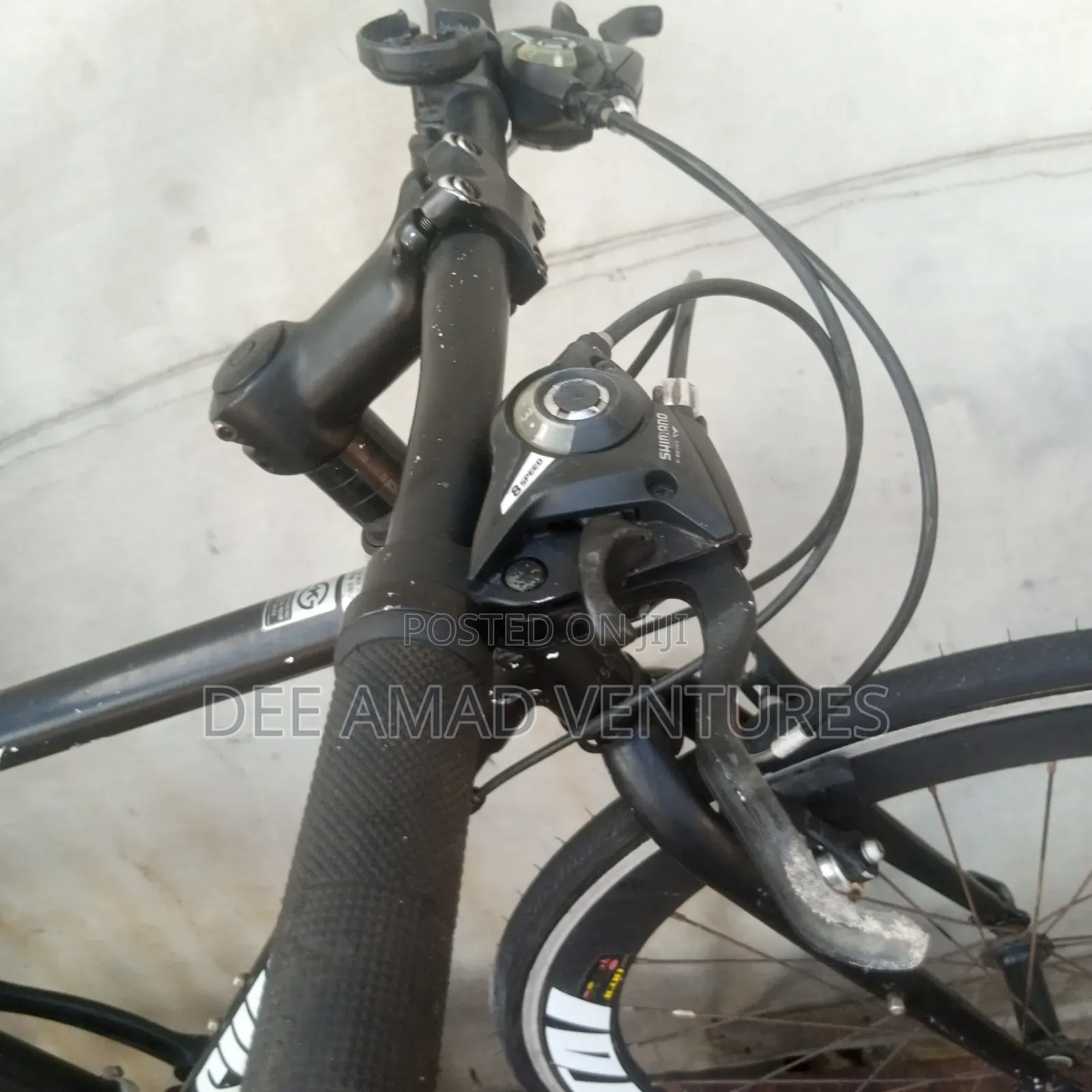 8 Speed Lightweight Alton Road Bicycle