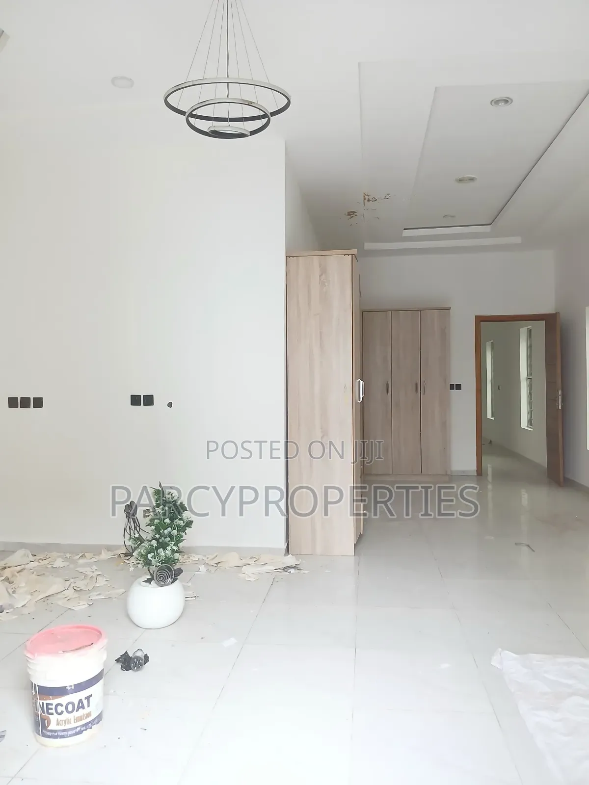 5bdrm Duplex in Hon Saheed Bankole, Ologolo for rent
