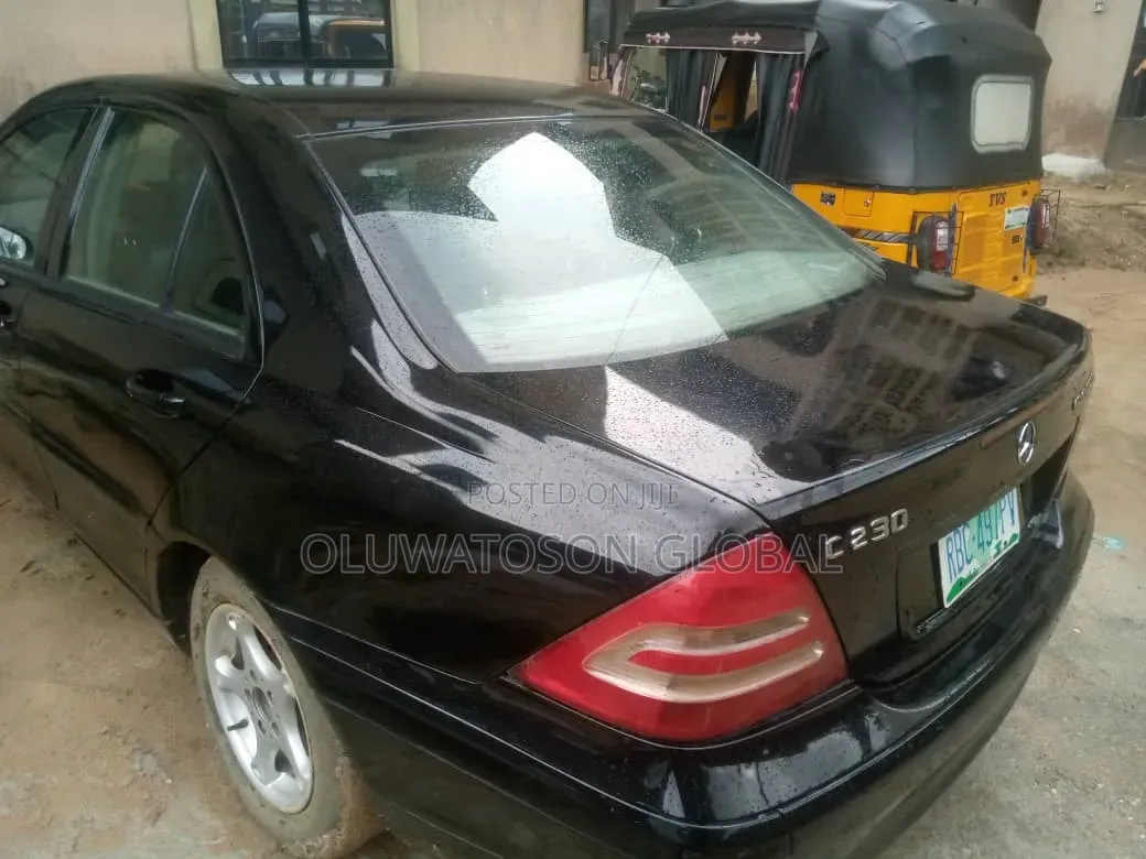 Mercedes-Benz C230 2006 Black