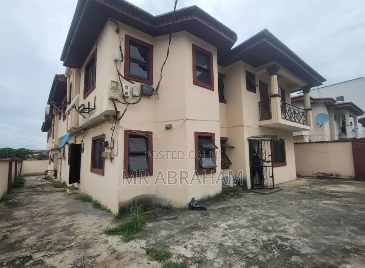 Furnished 3bdrm Block of Flats in Omole Phase 2 for sale