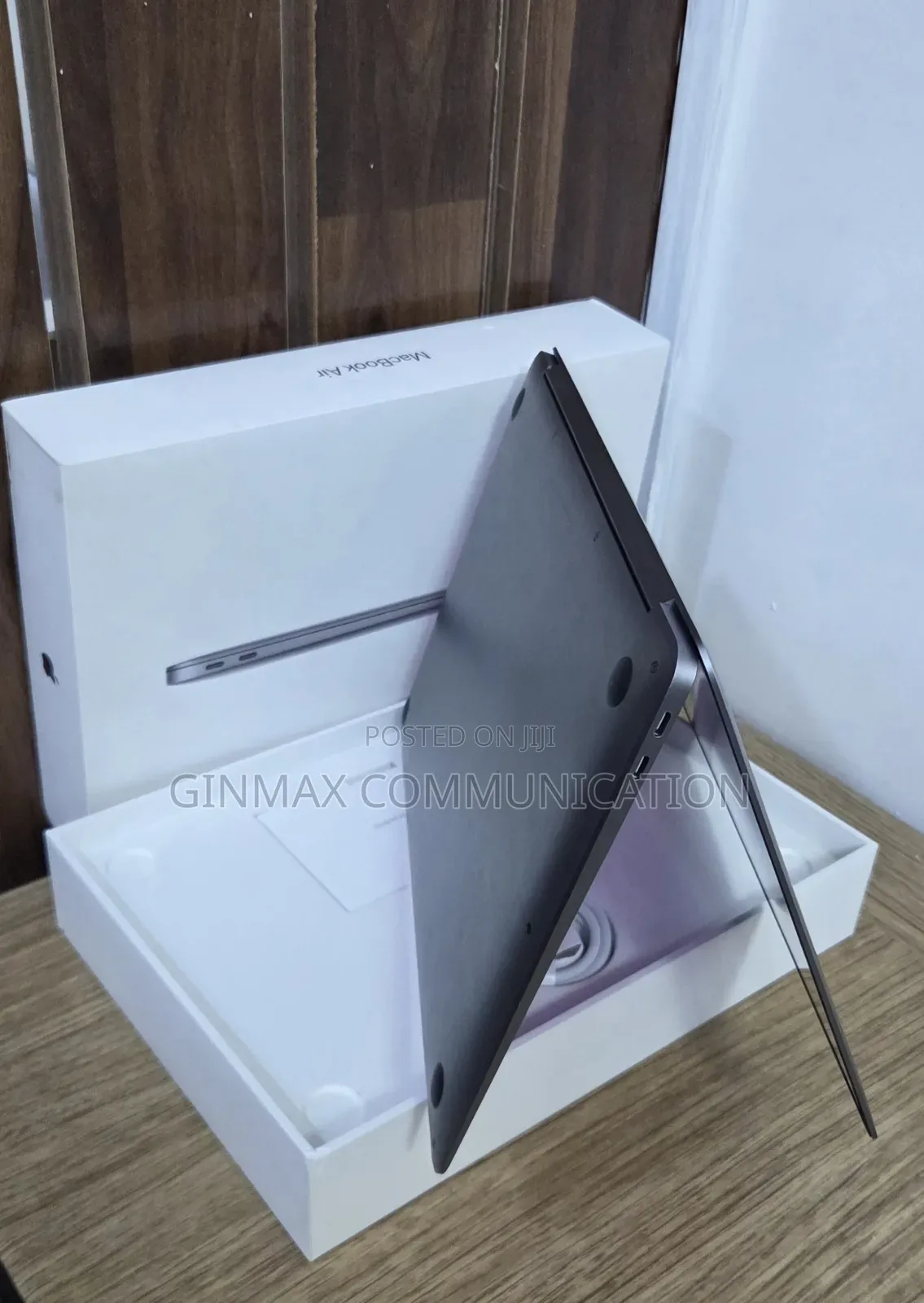 Laptop Apple MacBook Air 2020 M1 8GB Apple M1 SSD 512GB