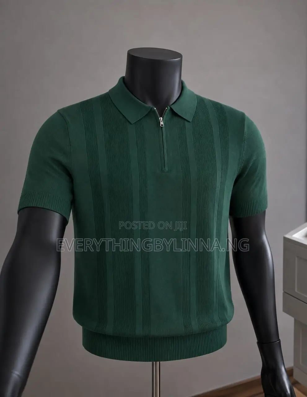 Men's Vintage Quarter-Zip Knit Polo Shirt (Classy Fit)