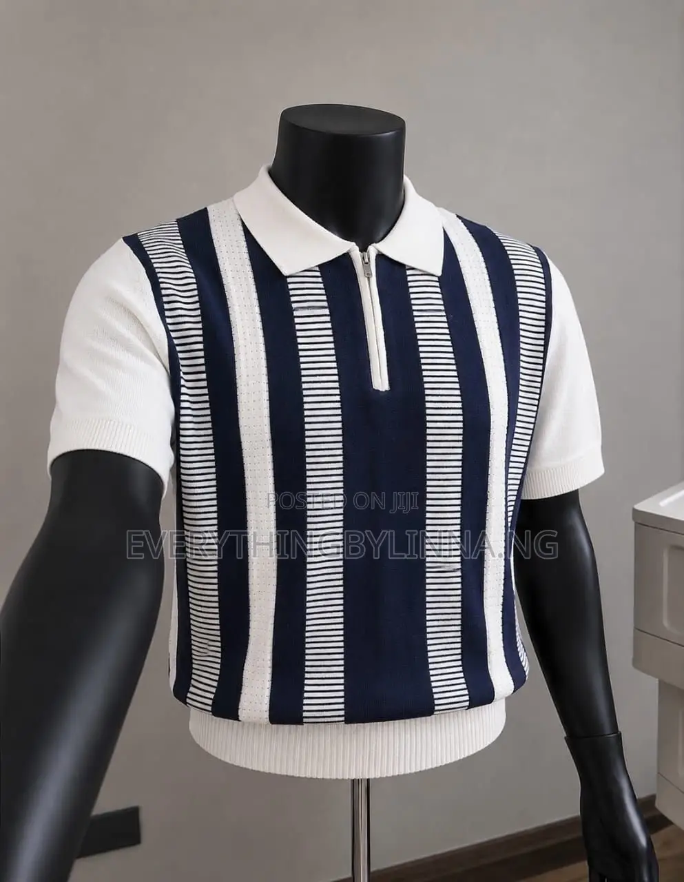 Men's Vintage Quarter-Zip Knit Polo Shirt (Classy Fit)