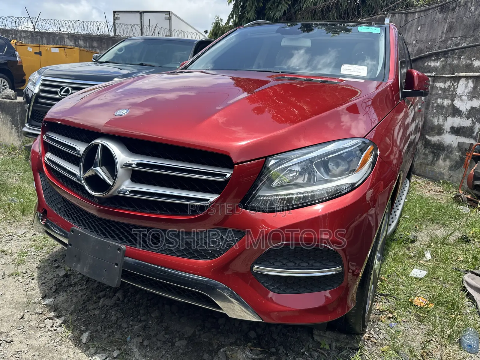 Mercedes-Benz GLE-Class GLE 350d 4MATIC 2017 Red