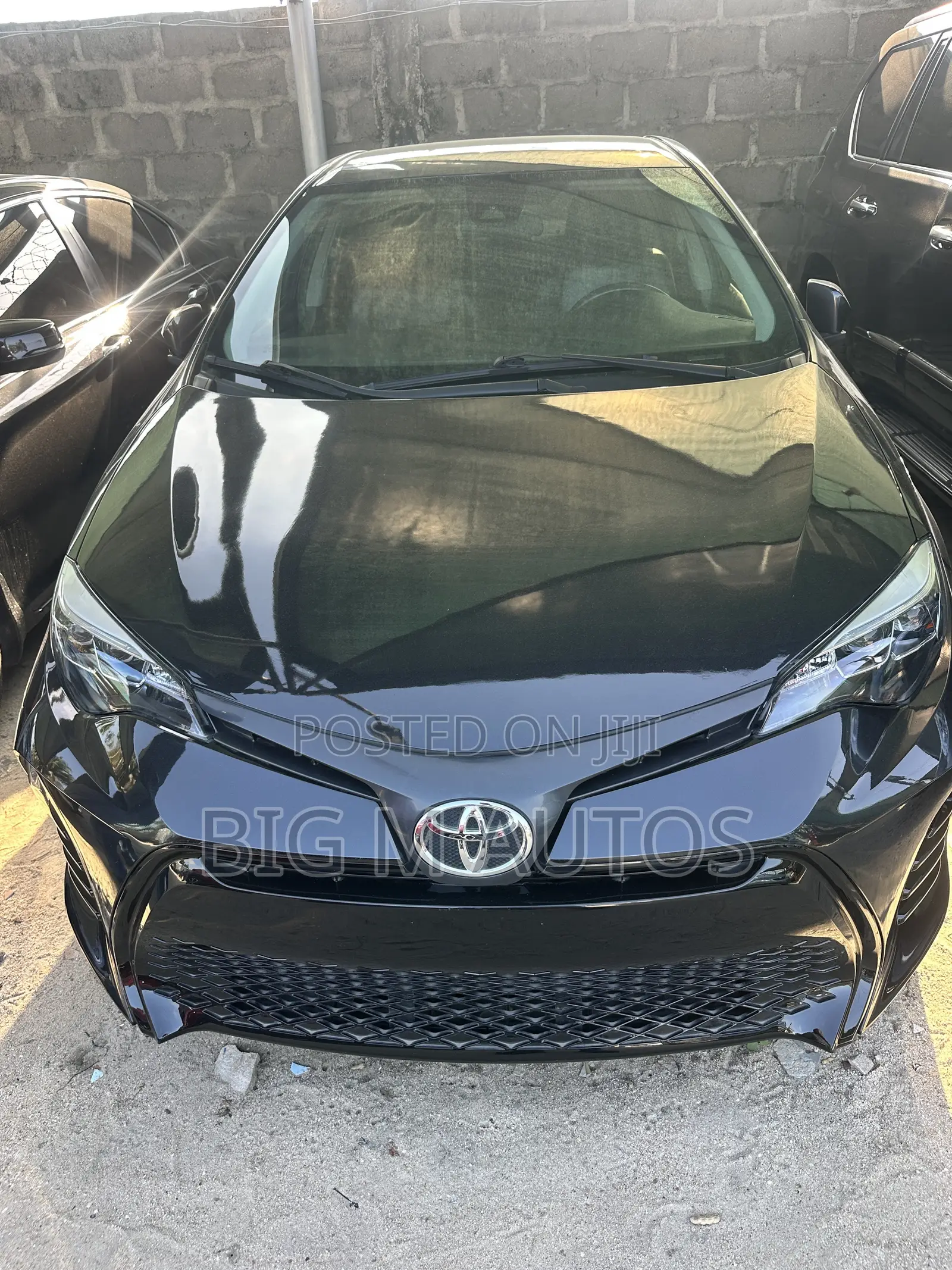 Toyota Corolla SE Special Edition 4dr Sedan (1.8L 4cyl CVT) 2017 Black