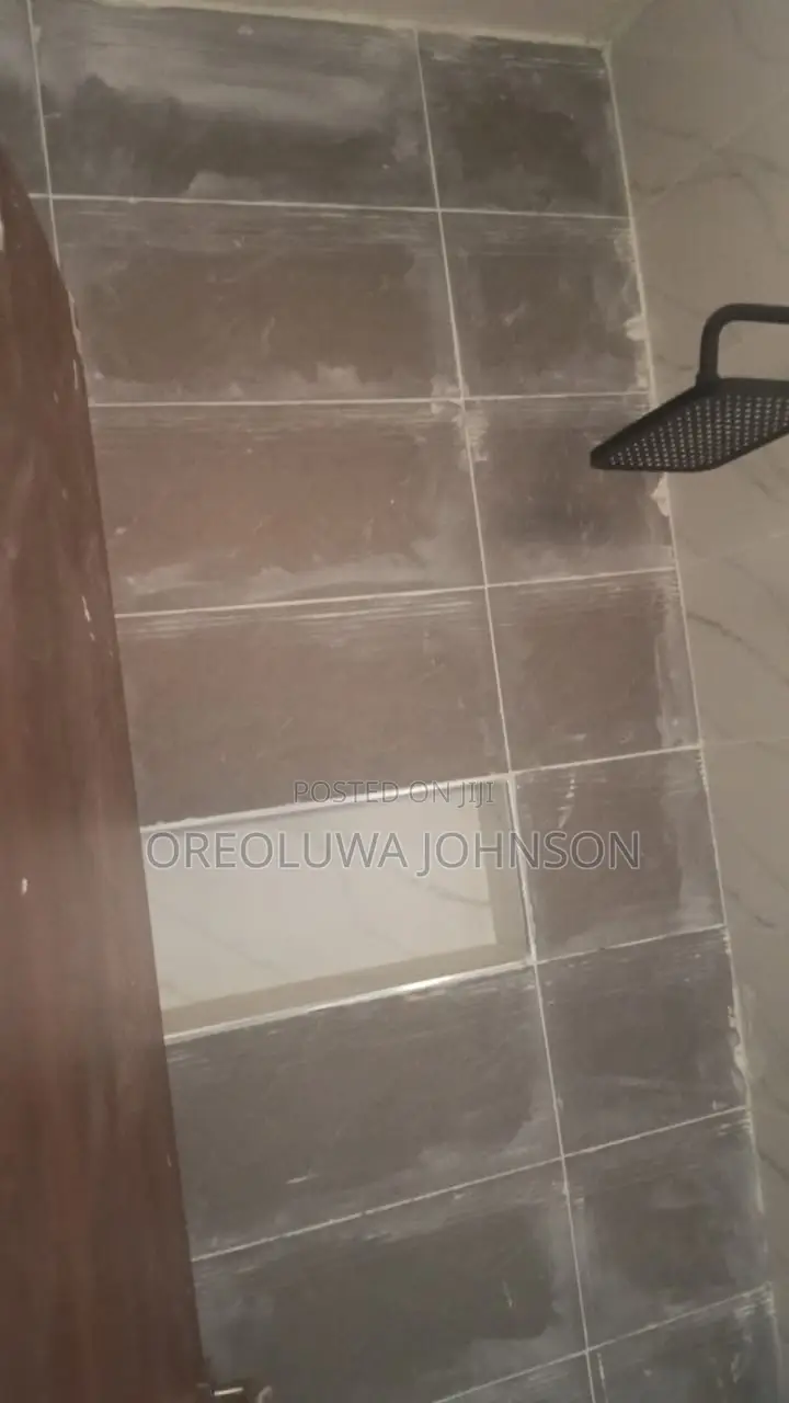 4bdrm Block of Flats in Ifako-Gbagada for sale