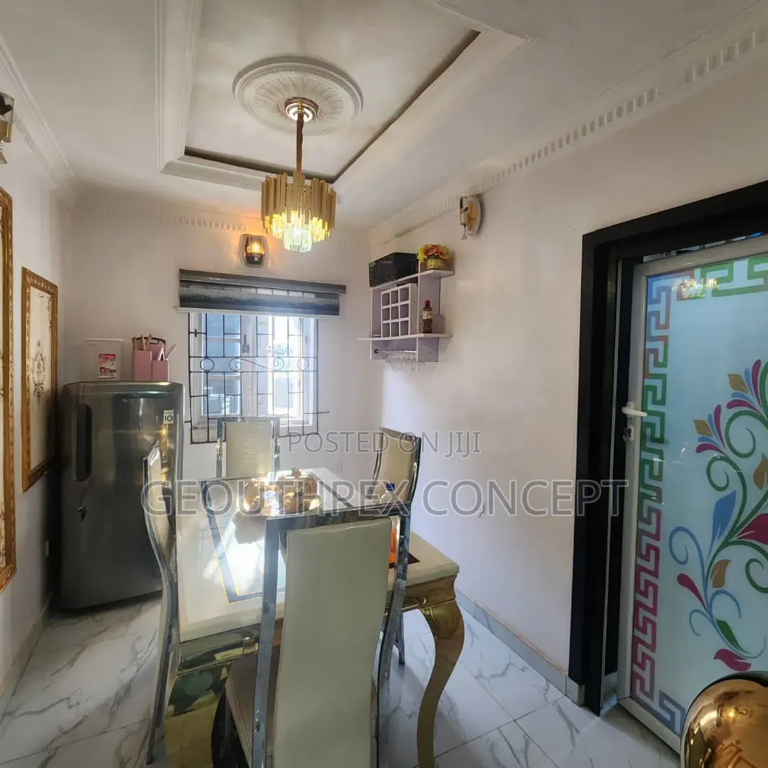 2bdrm Bungalow in Ibadan for sale