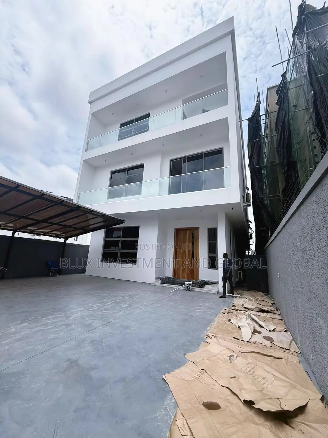 6bdrm Villa in Ikoyi for sale