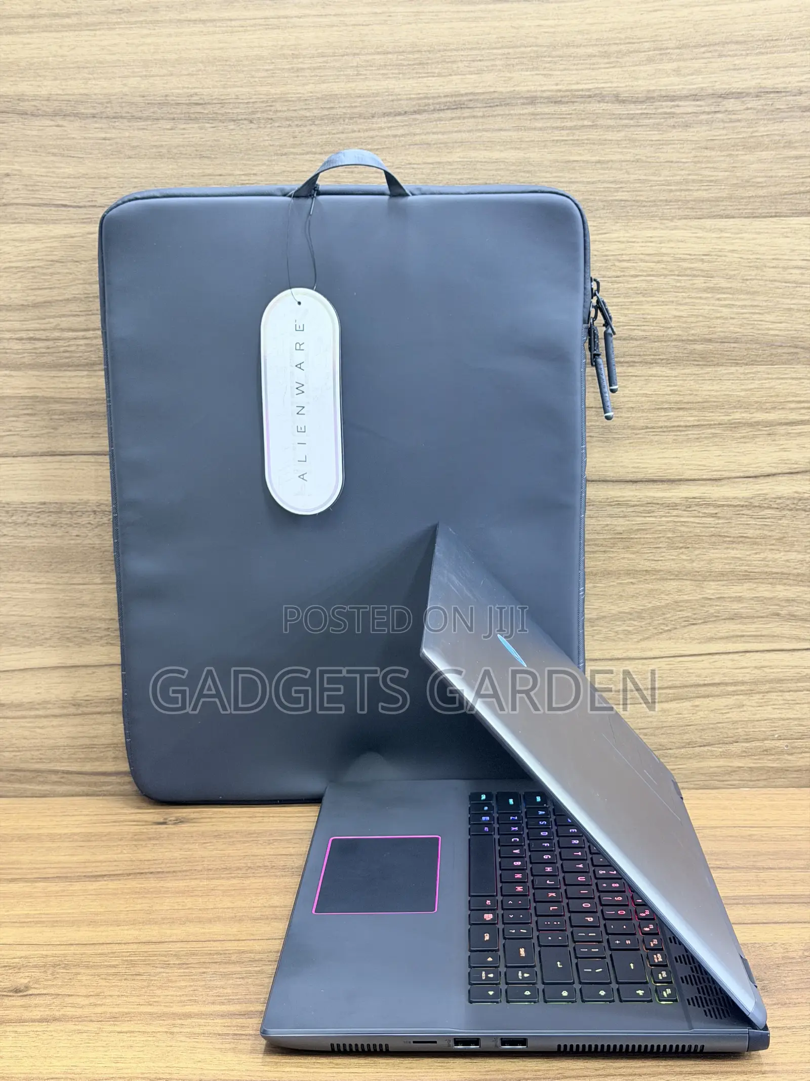 Laptop Alienware M16 R2 16GB Intel Core Ultra 7 SSD 1T
