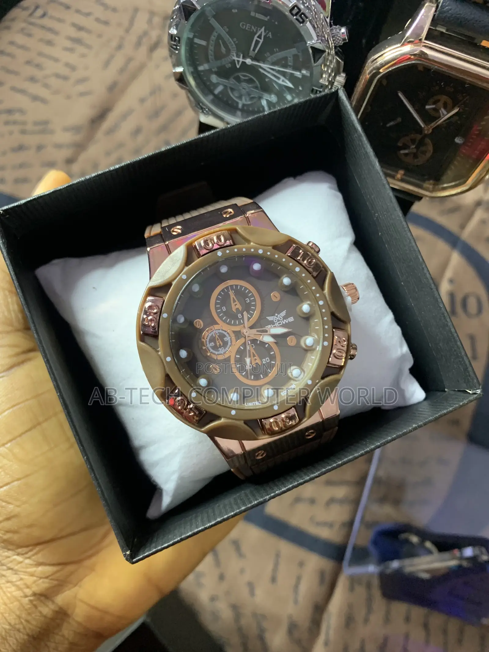 Men’s Fashion Watch Zhowe