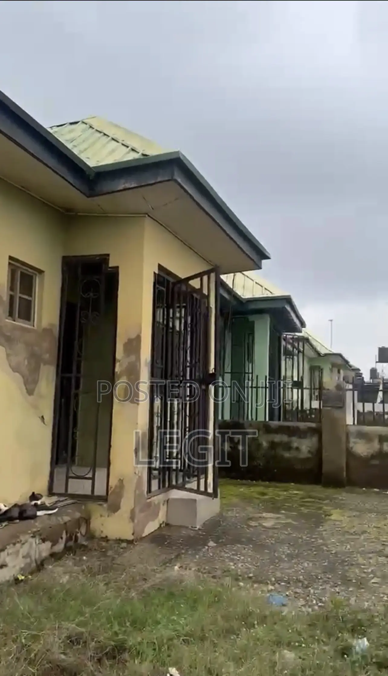 2bdrm Bungalow in Lugbe District for sale