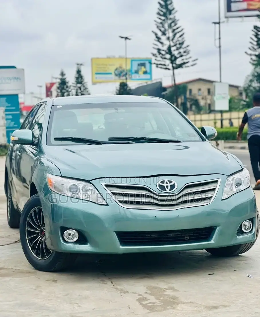 Toyota Camry LE 4dr Sedan (2.4L 4cyl 5A) 2008 Green