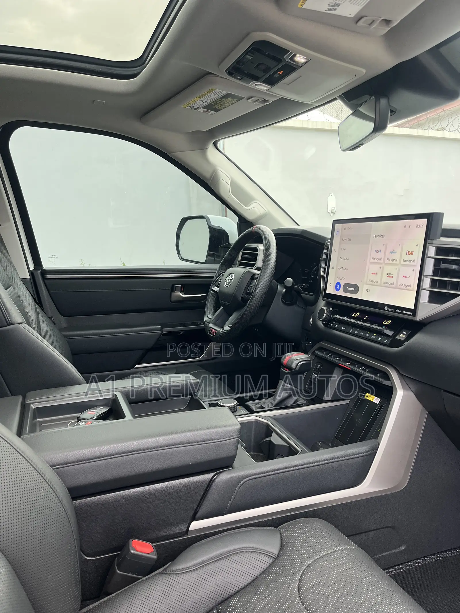 Toyota Tundra Limited CrewMax 4WD SB w/6.5' Bed (Hybrid) 2026 White