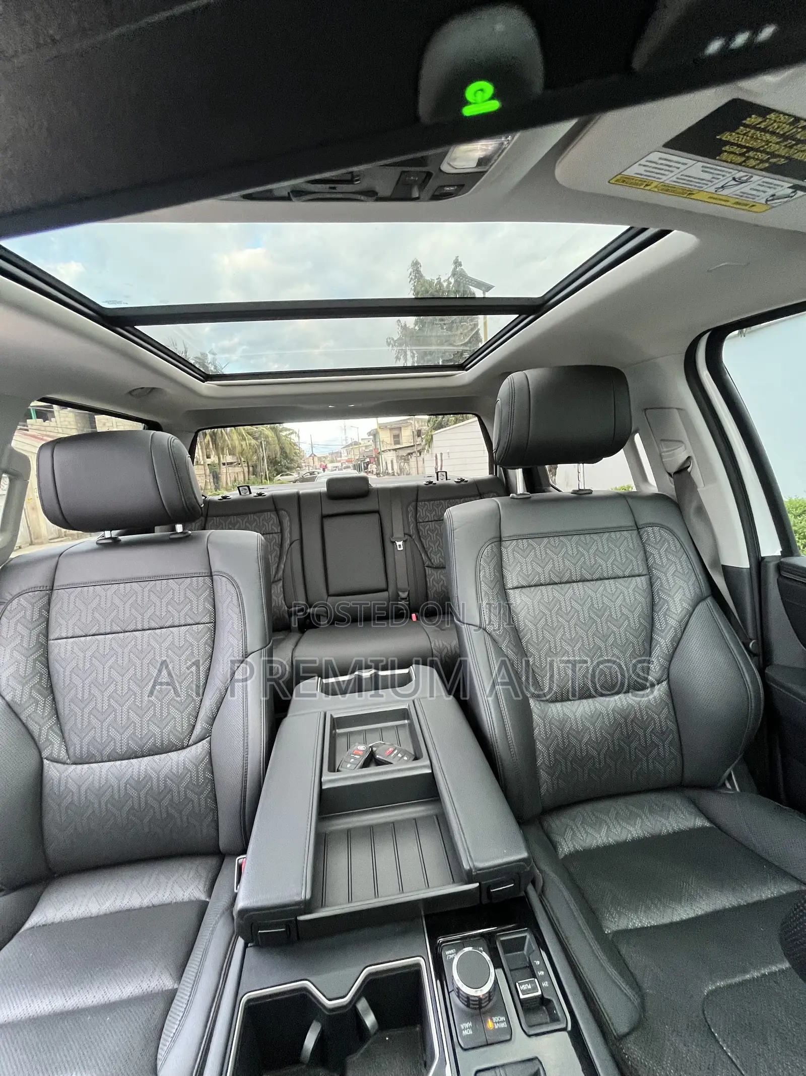 Toyota Tundra Limited CrewMax 4WD SB w/6.5' Bed (Hybrid) 2026 White