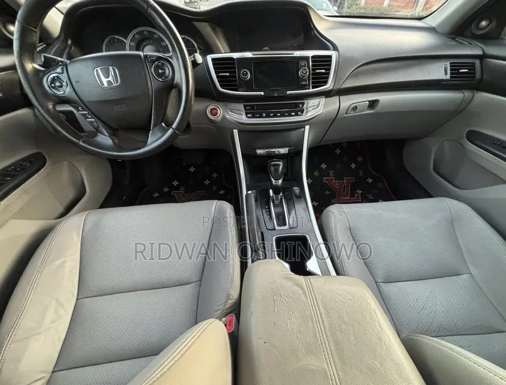 Honda Accord EX-L V-6 4dr Sedan FWD (3.5L 6cyl 6A) 2013 Gray