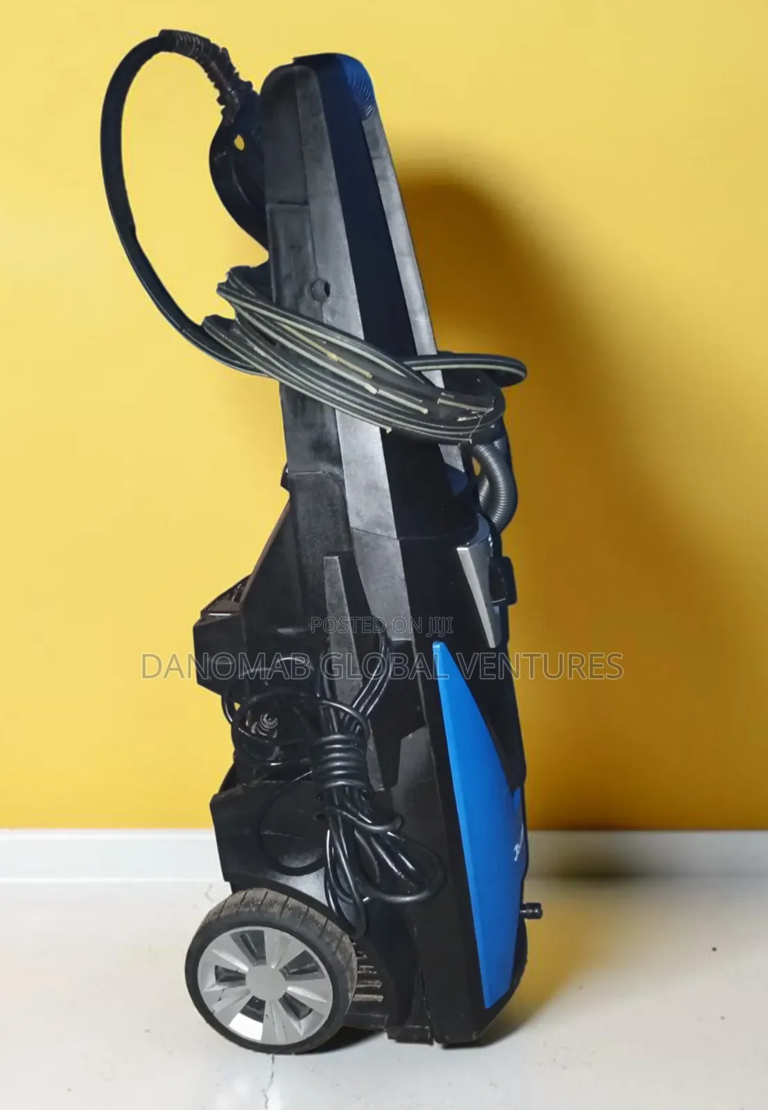 Silverline 165bar High Pressure Washer With Onboard Soap Container