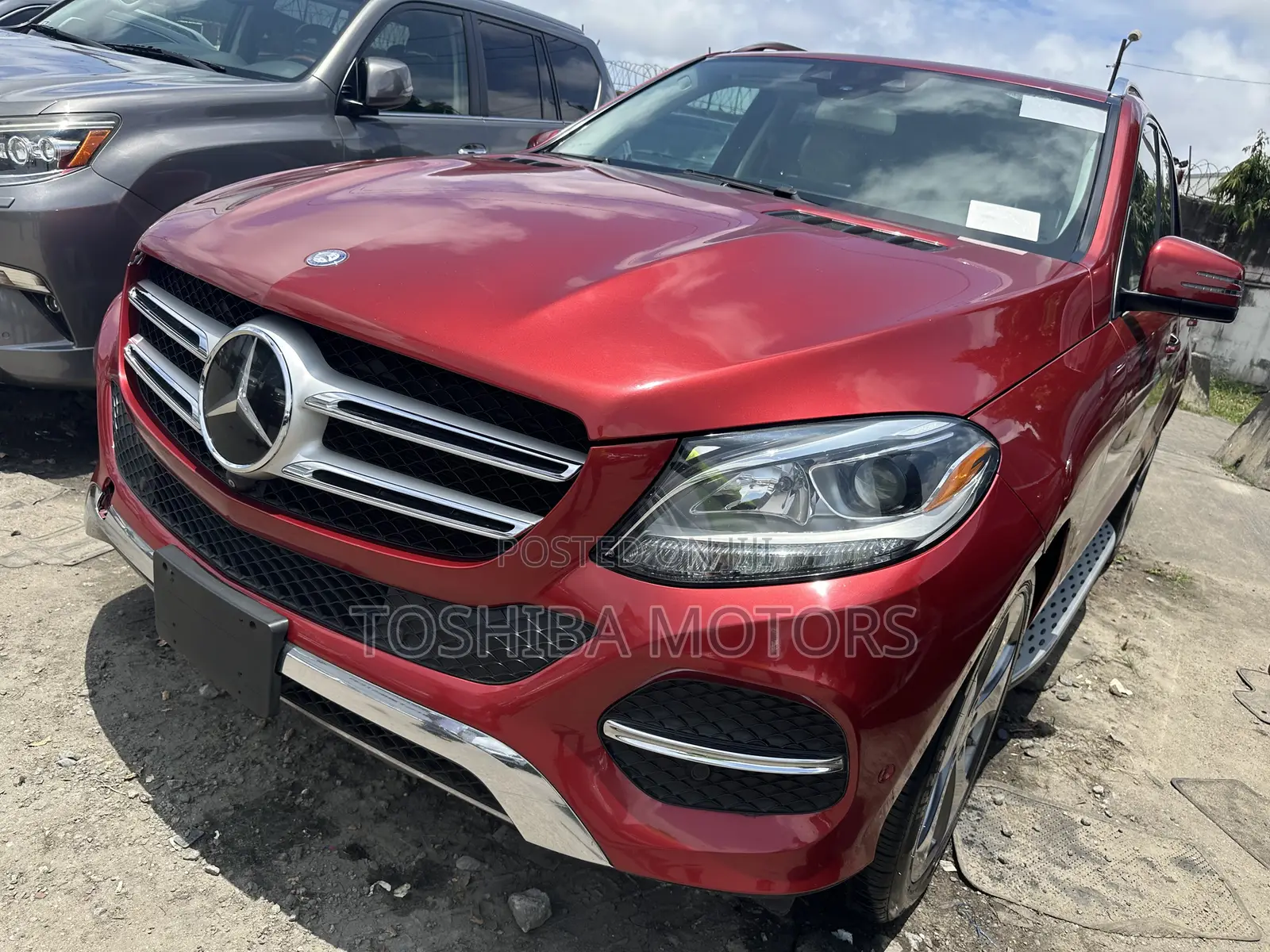 Mercedes-Benz GLE-Class GLE 350d 4MATIC 2017 Red