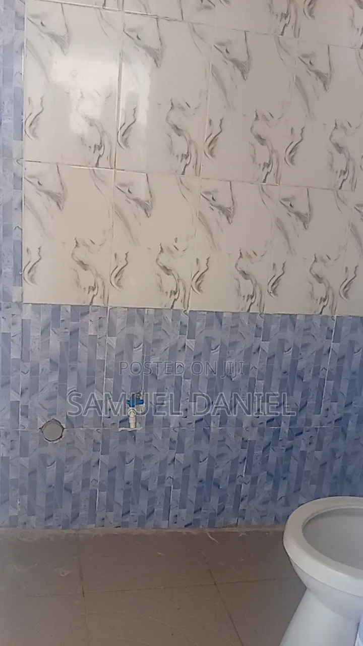2bdrm Bungalow in Grace Estate, Ijede / Ikorodu for rent