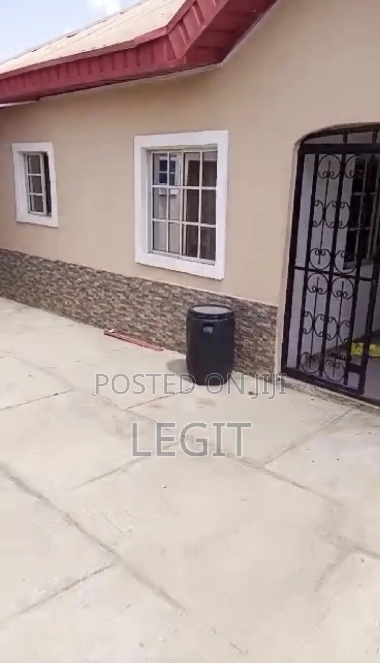 3bdrm Bungalow in Lugbe District for sale