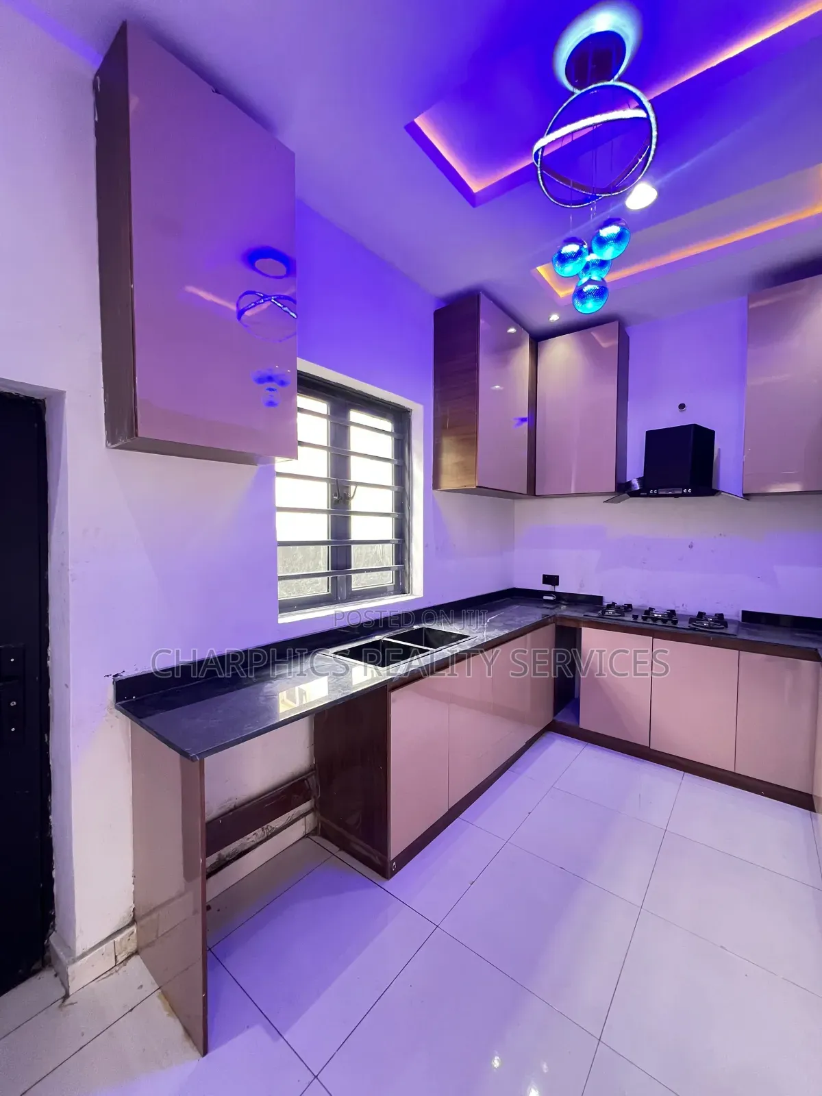 3bdrm Duplex in Sangotedo for sale