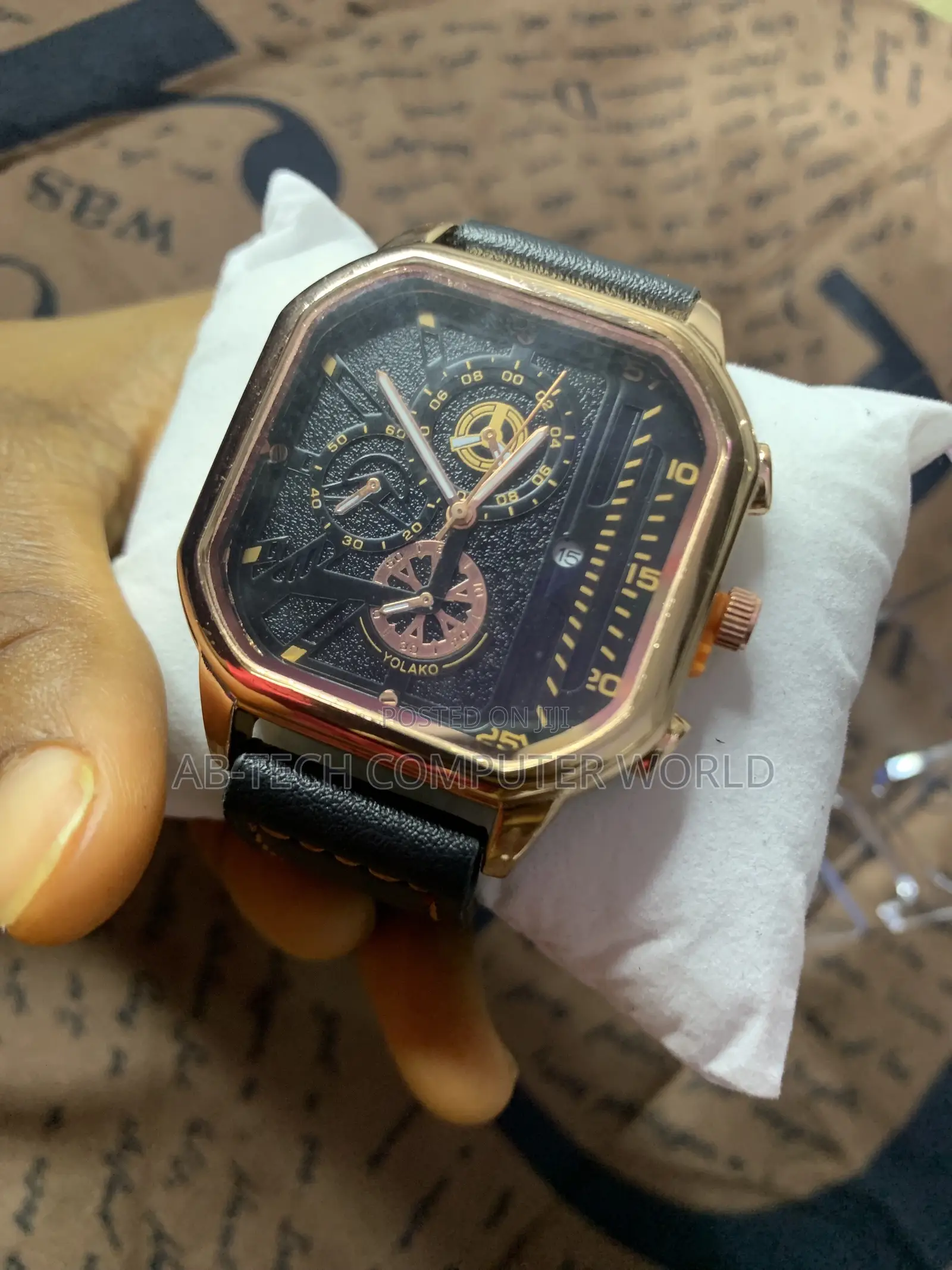 Men’s Business and Fashion Wristwatch