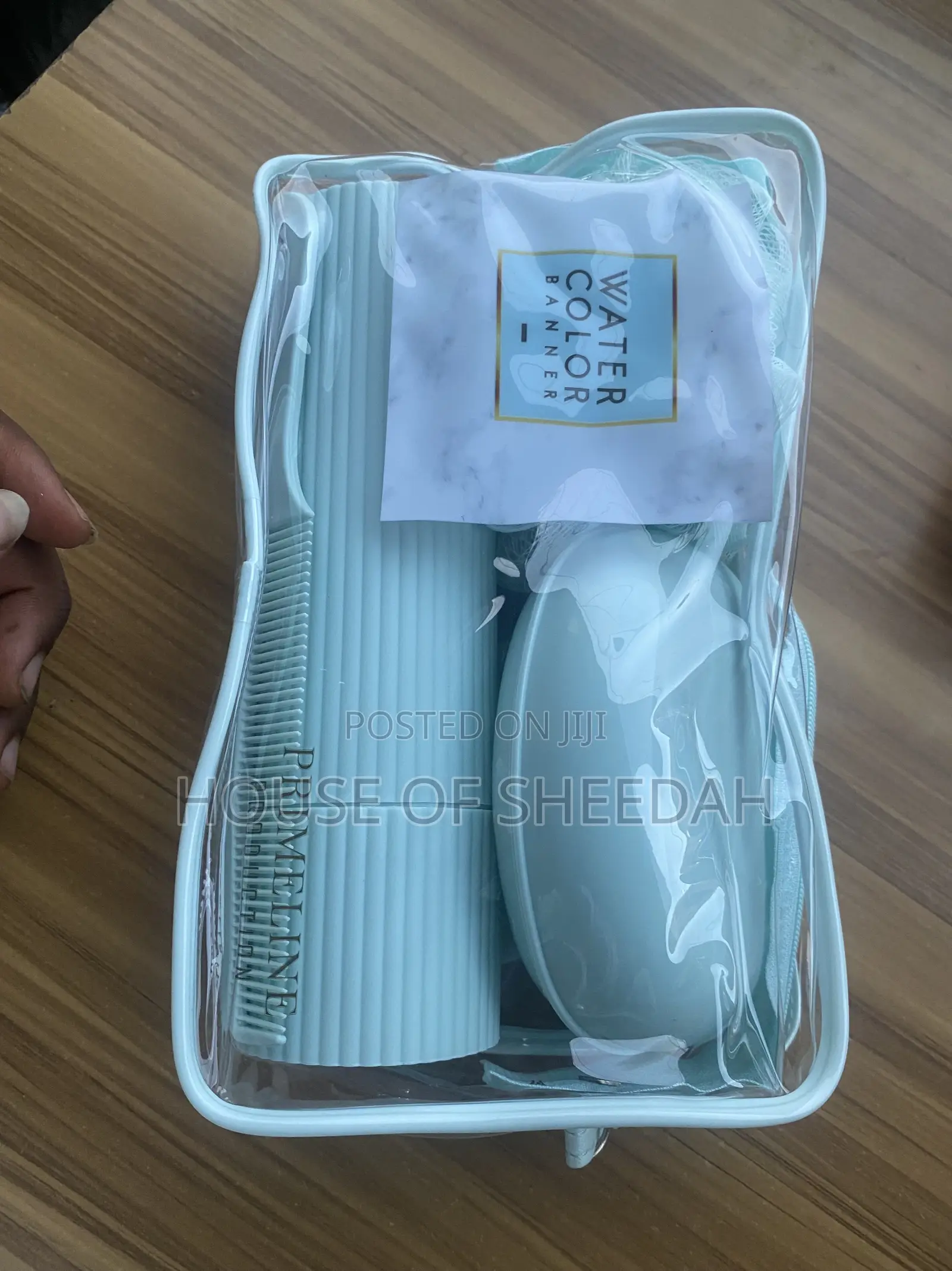 5-Piece Travel Essentials and Bathing Kit