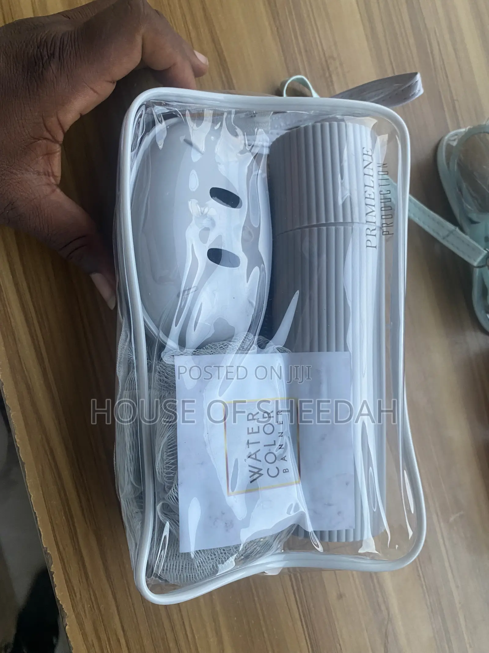 5-Piece Travel Essentials and Bathing Kit